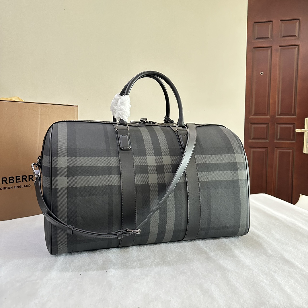 Bagsaaa Bv*b*rry Boston TRavel Bag With Check E - Canavs In Grey - 49*25*28cm