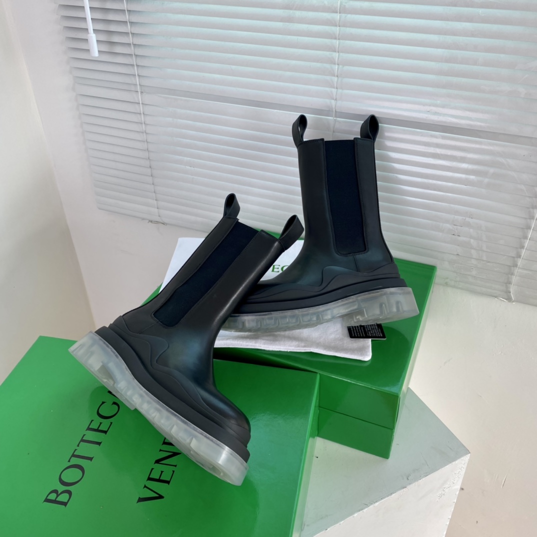 Bagsaaa B0tt*ga Ven*ta Tire Leather Chelsea Boots 