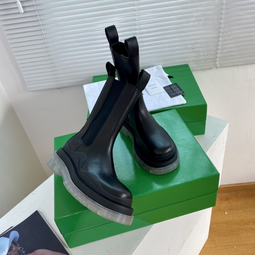 Bagsaaa B0tt*ga Ven*ta Tire Leather Chelsea Boots