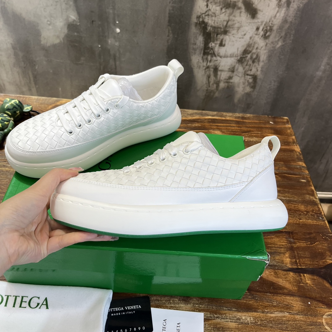 Bagsaaa B0tt*ga Ven*ta Sneakers White