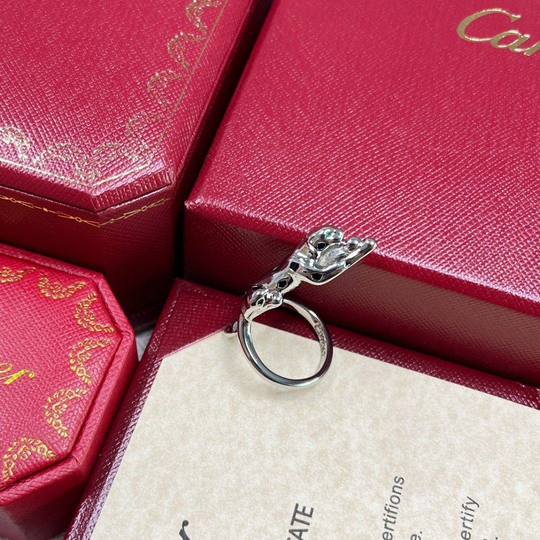 Bagsaaa Ca*t1er Panther Silver Ring