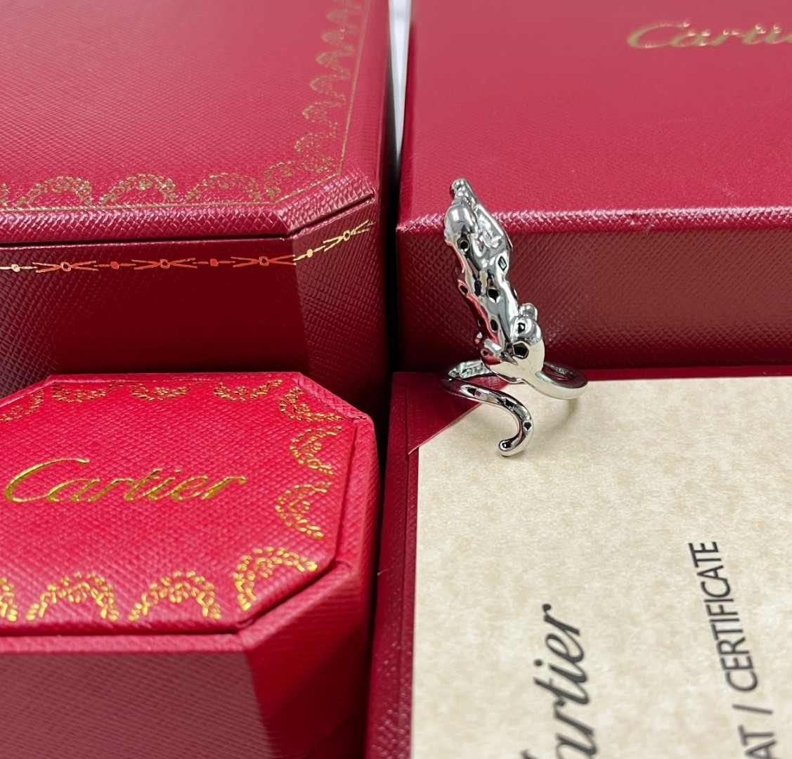 Bagsaaa Ca*t1er Panther Silver Ring