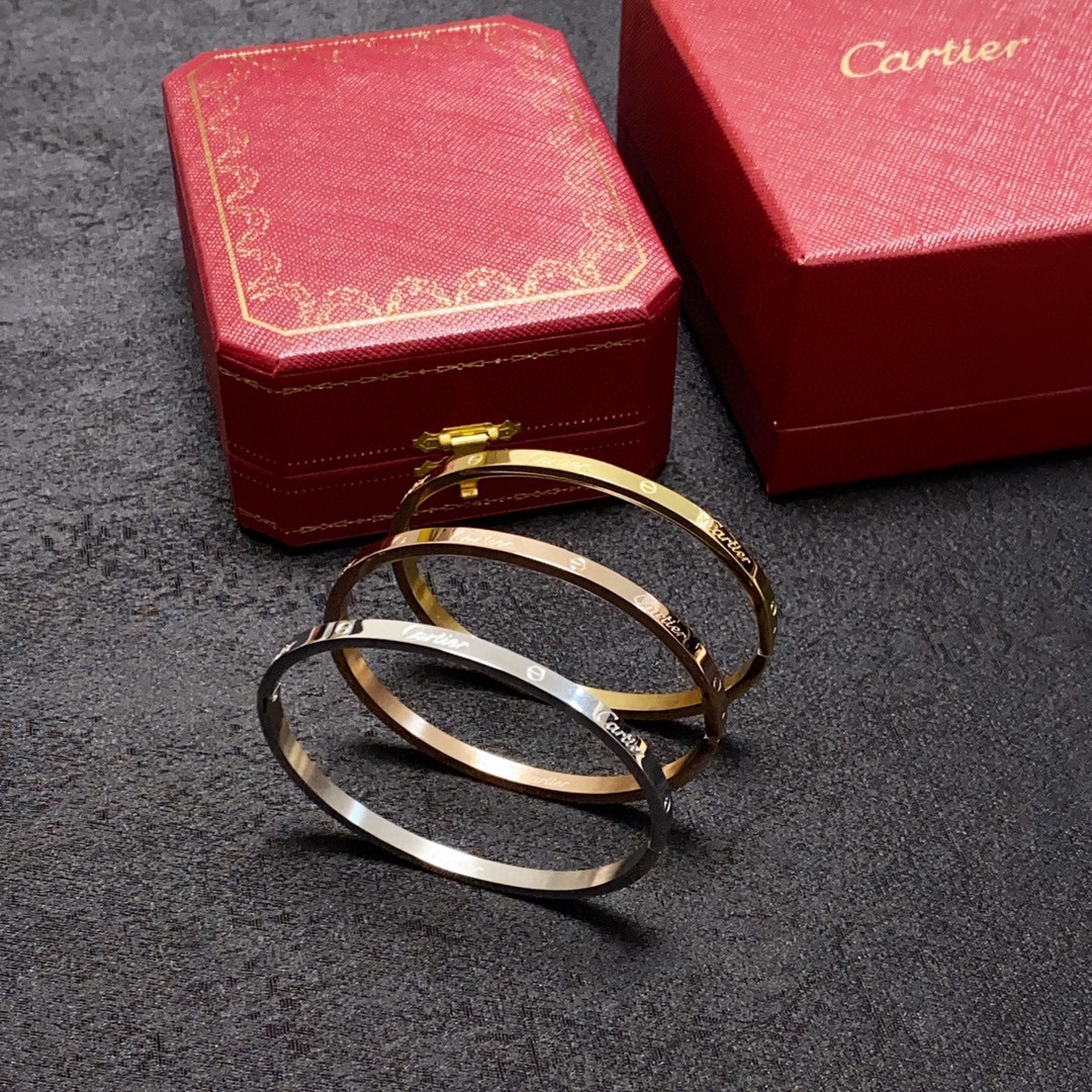 Bagsaaa Ca*t1er Bracelet