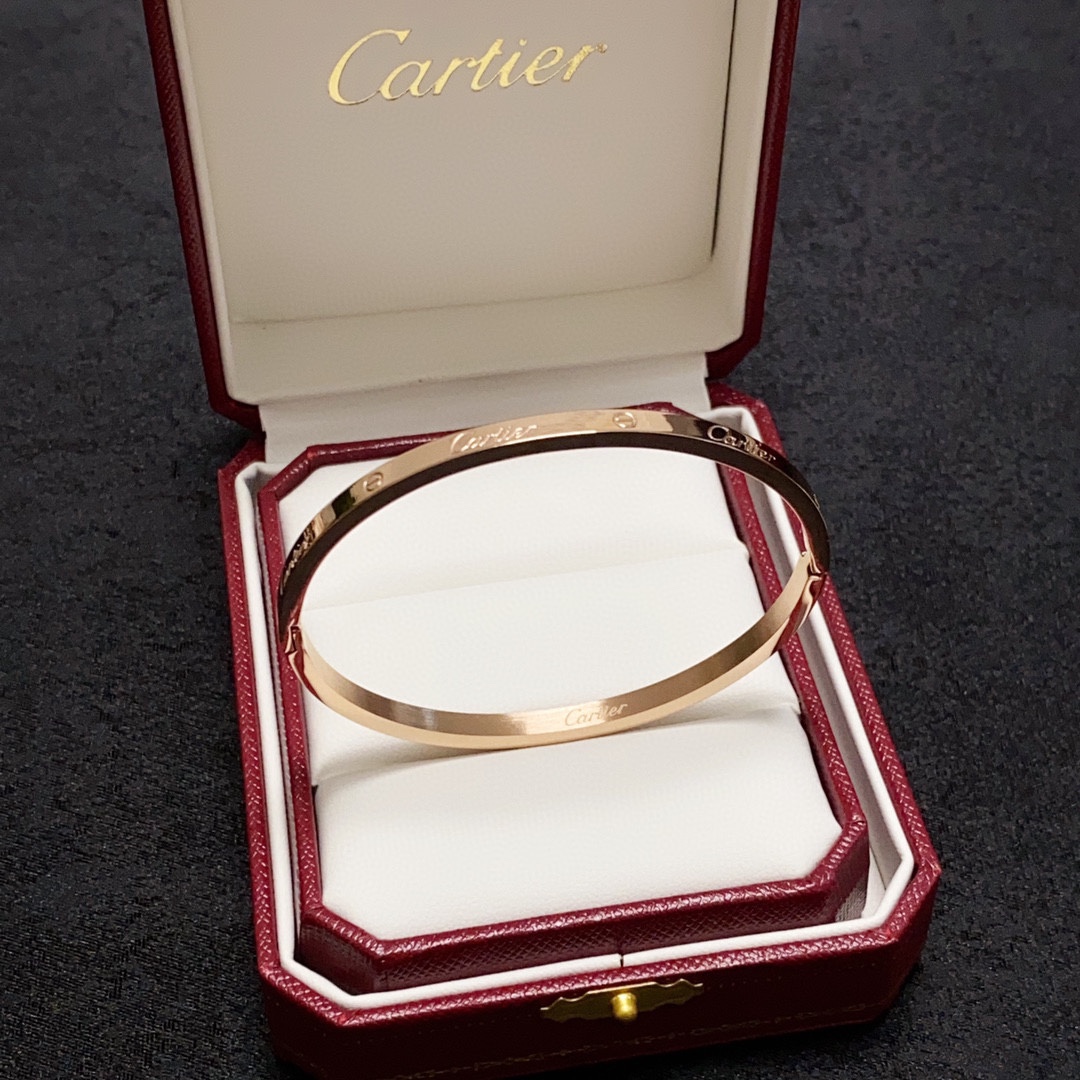 Bagsaaa Ca*t1er Bracelet