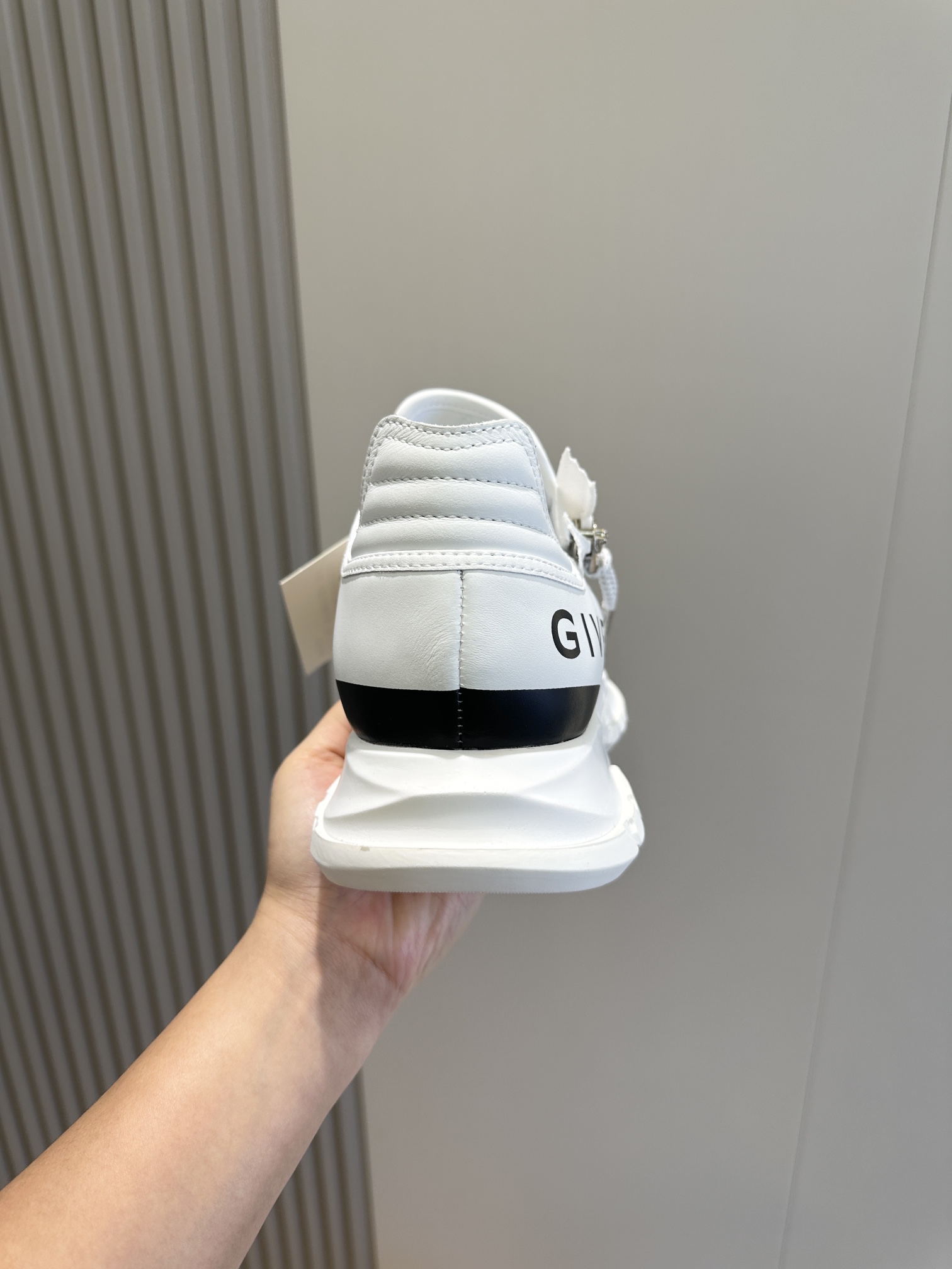 Bagsaaa Givenchy Spectre zipped leather trainers
