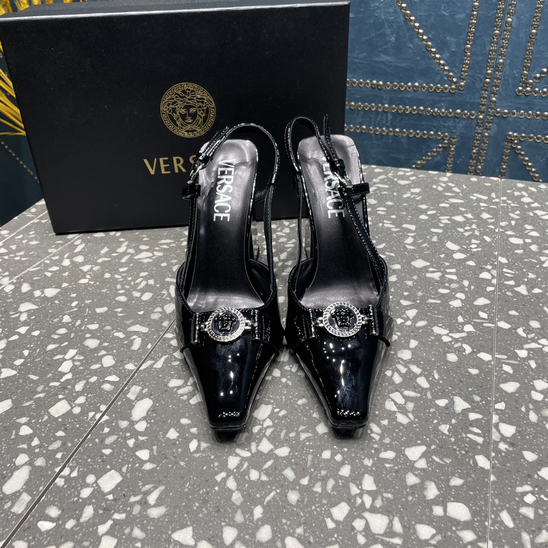 Bagsaaa Versace Medusa pumps black