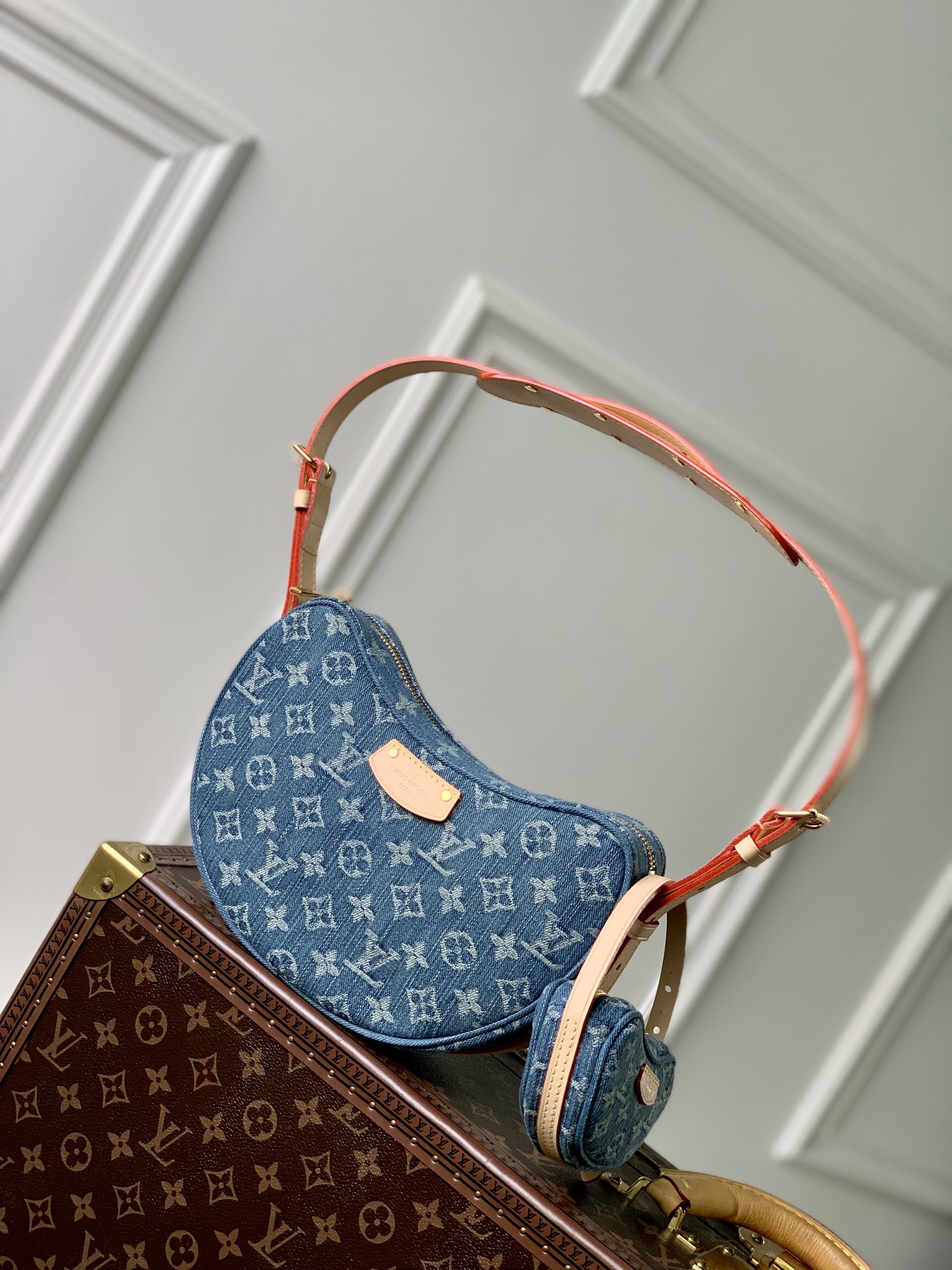Bagsaaa L0vis Vvtt0n Denim Heart Shapeed Shoulder Bag - 21 X 7 X 5cm