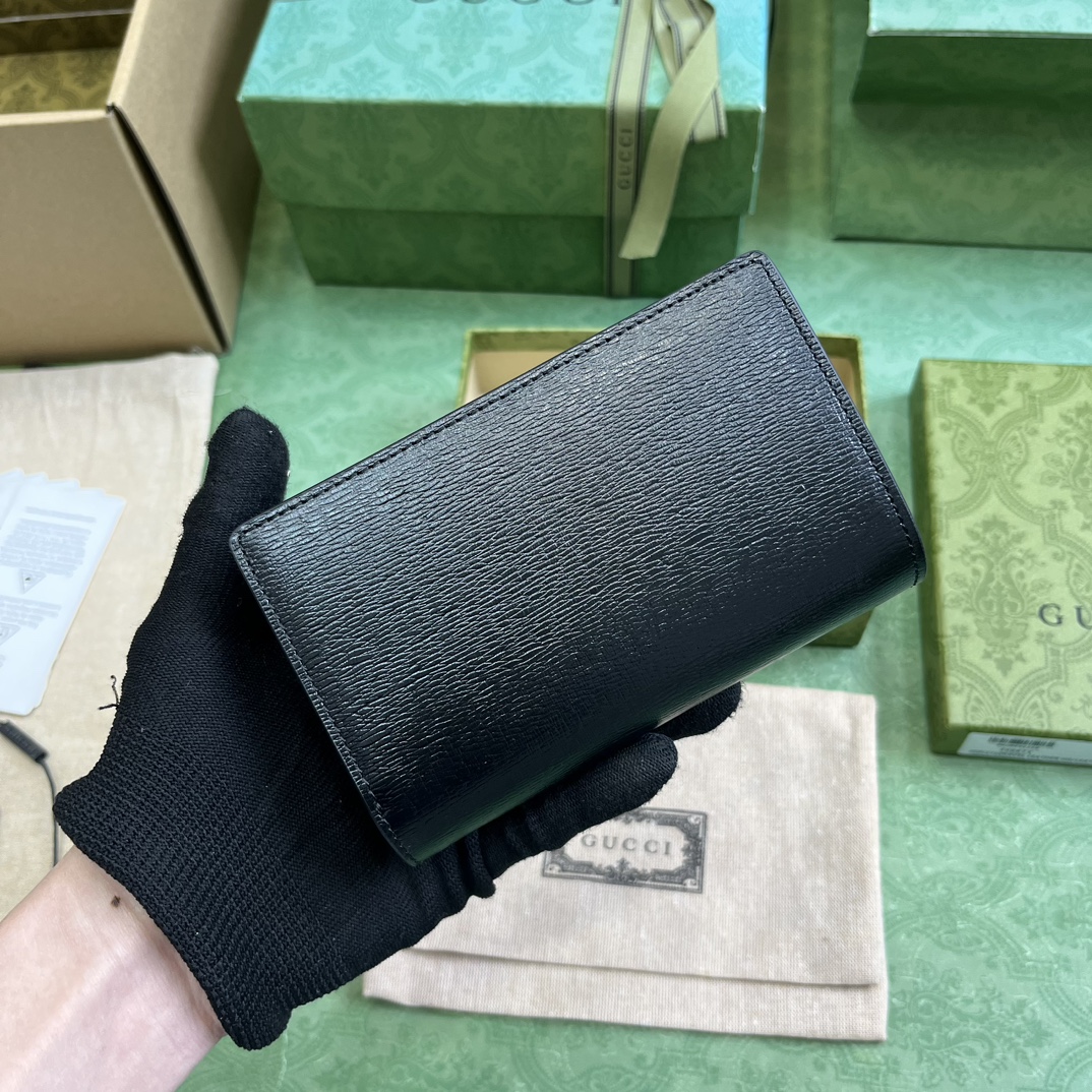 Bagsaaa Gvc*1 Zip Around Wallet With Script Black - W18.5cm x H14cm x D3cm