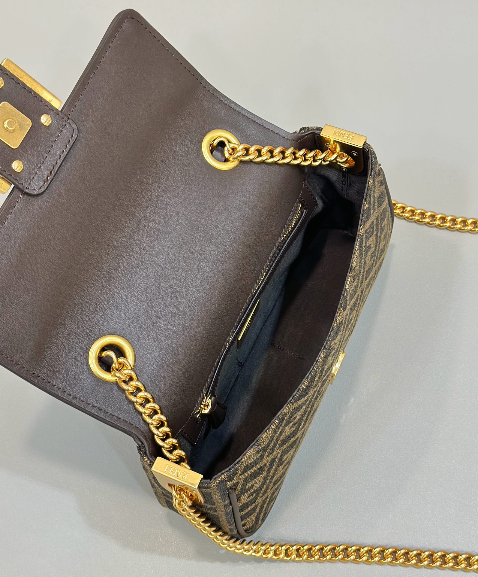 Bagsaaa F**di Baguette FF Patterned Bag - 24*7*13cm