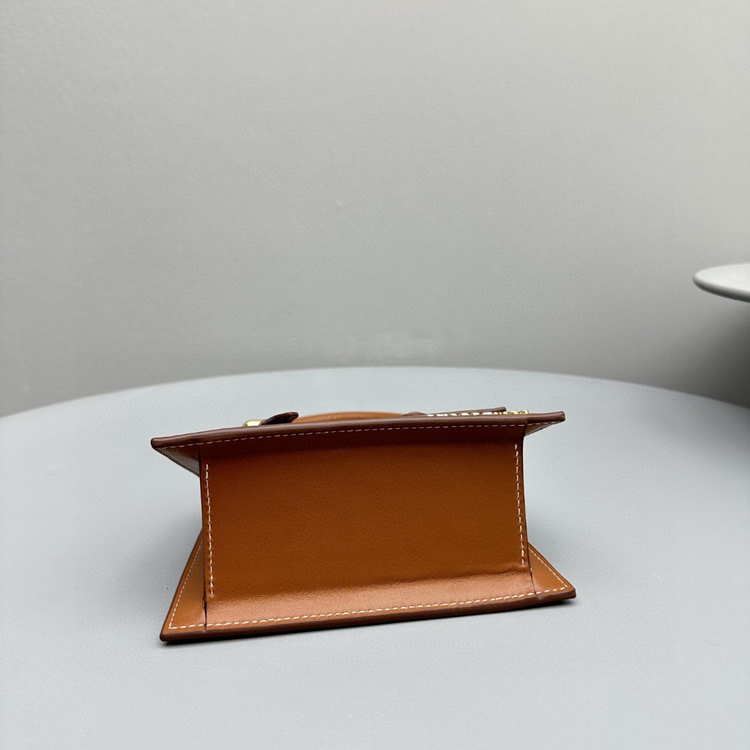 Bagsaaa Jacuqemus Le Chiquito Moyen Bag In Brown 18*15.5*8CM