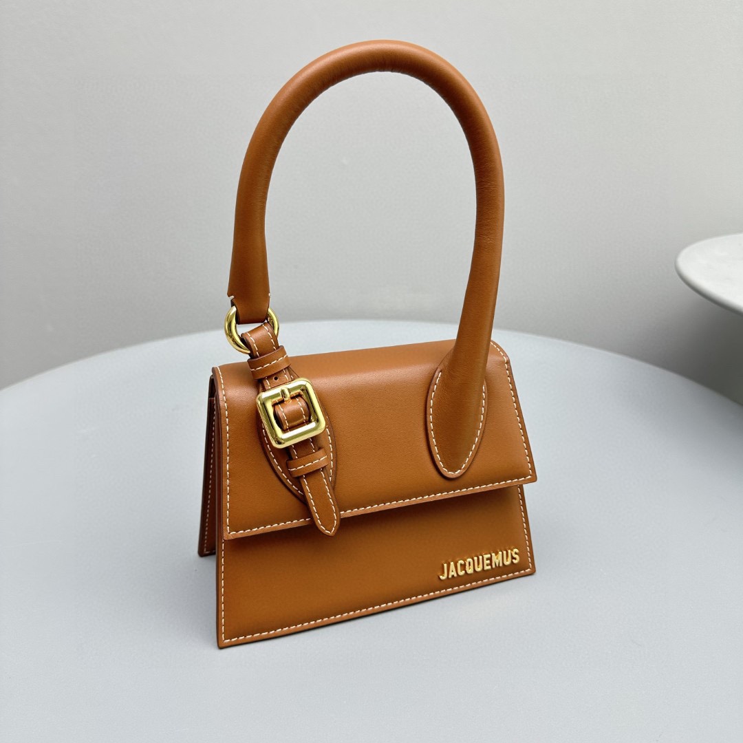 Bagsaaa Jacuqemus Le Chiquito Moyen Bag In Brown 18*15.5*8CM