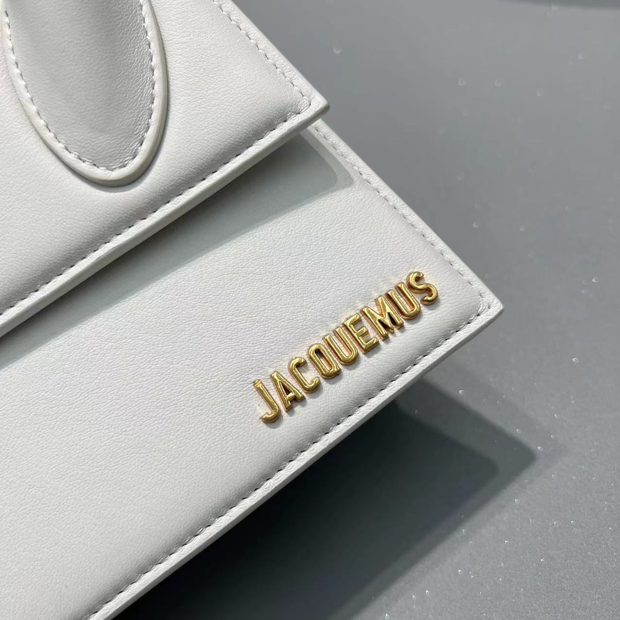 Bagsaaa Jacuqemus Le Chiquito Moyen Bag In White 18*15.5*8CM