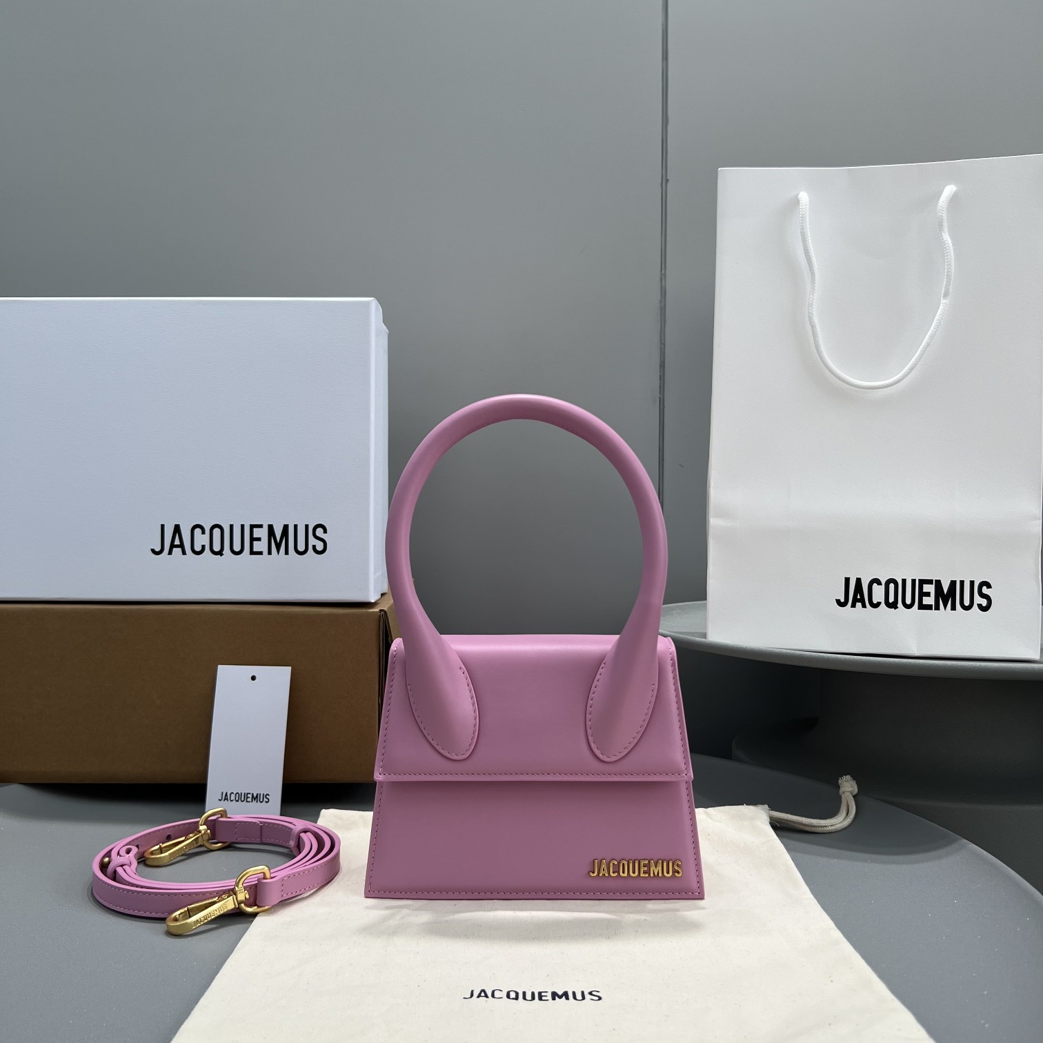 Bagsaaa Jacuqemus Le Chiquito Moyen Bag In Pink 18*15.5*8CM