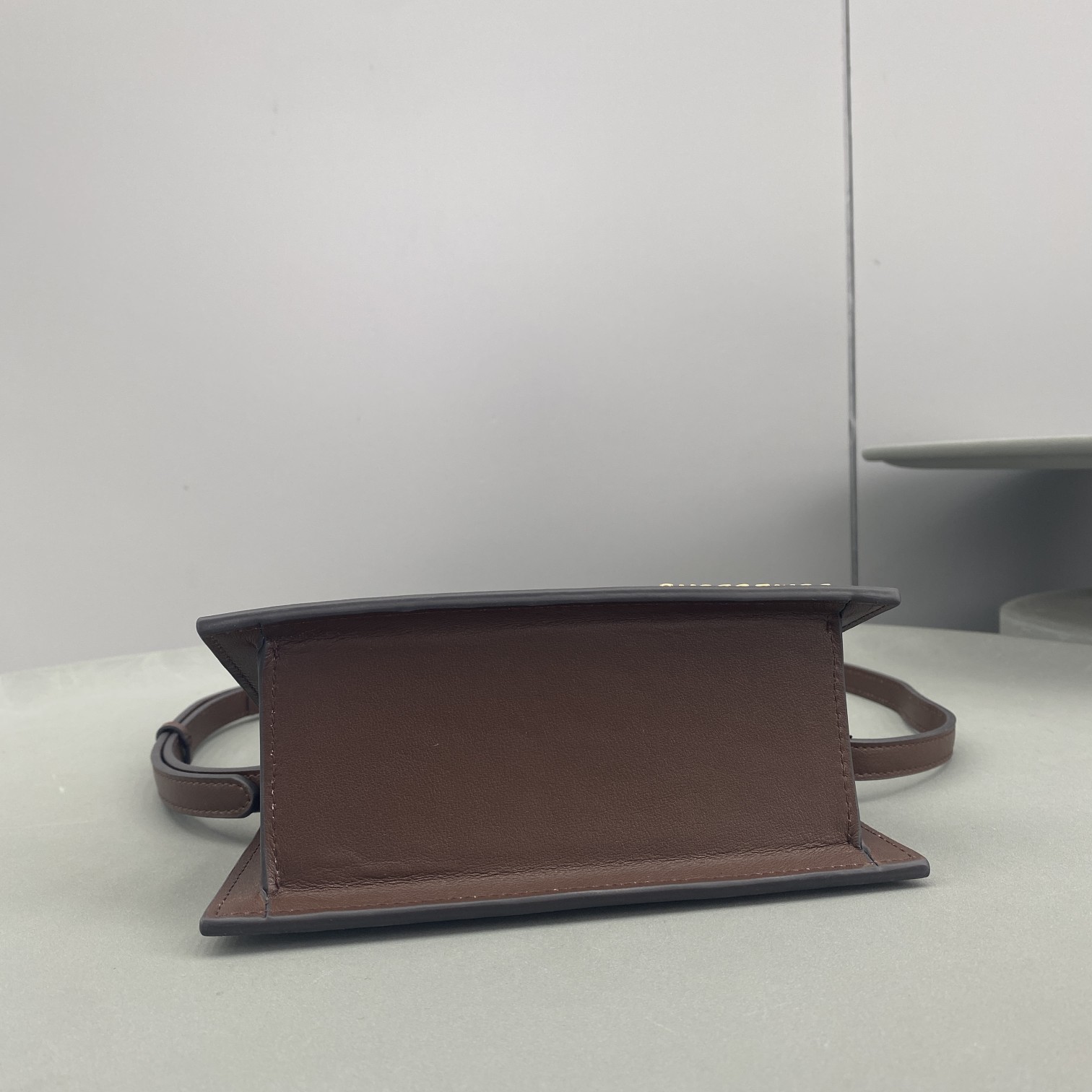 Bagsaaa Jacuqemus Le Chiquito Moyen Bag In Dark Brown 18*15.5*8CM