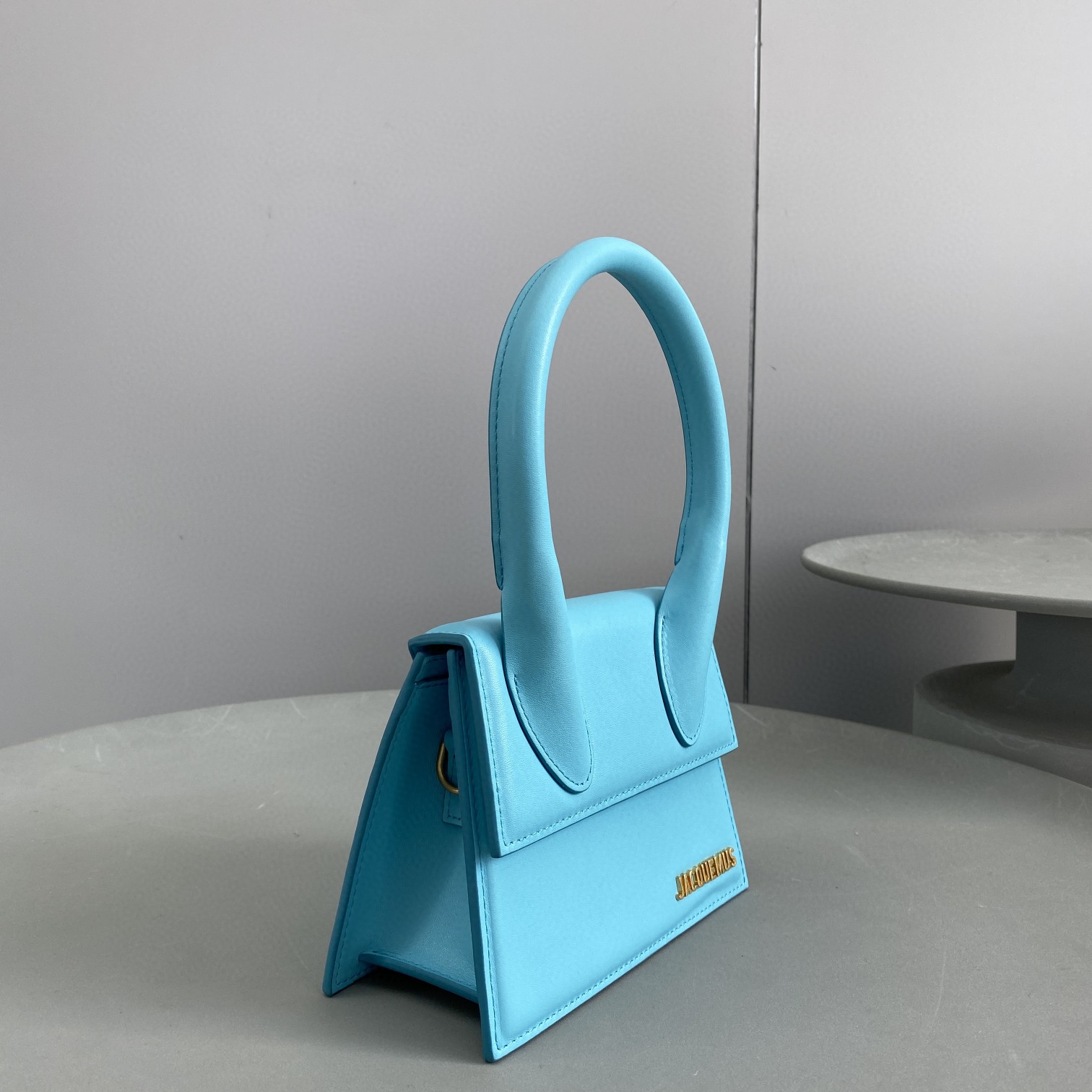 Bagsaaa Jacuqemus Le Chiquito Moyen Bag In Blue 18*15.5*8CM