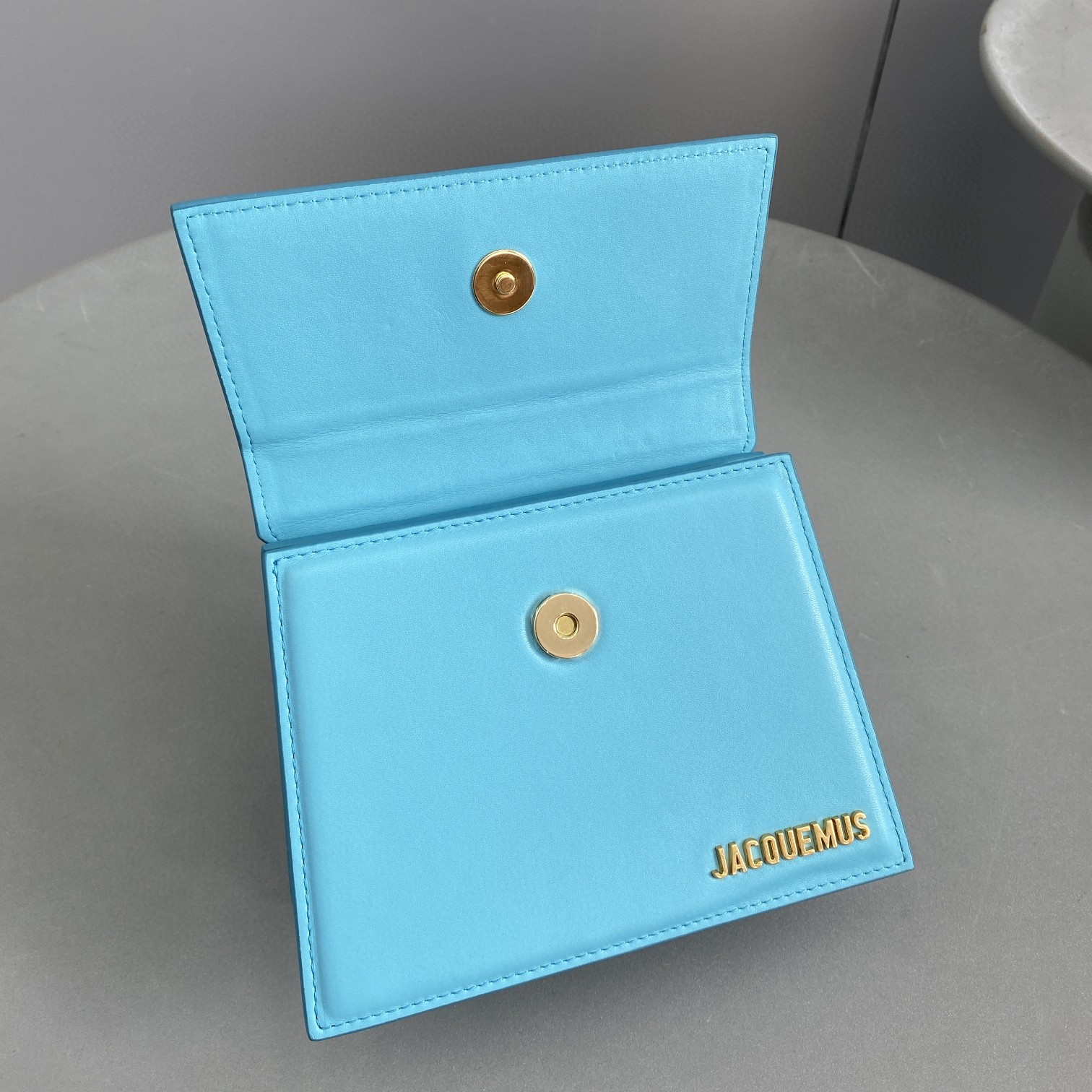 Bagsaaa Jacuqemus Le Chiquito Moyen Bag In Blue 18*15.5*8CM