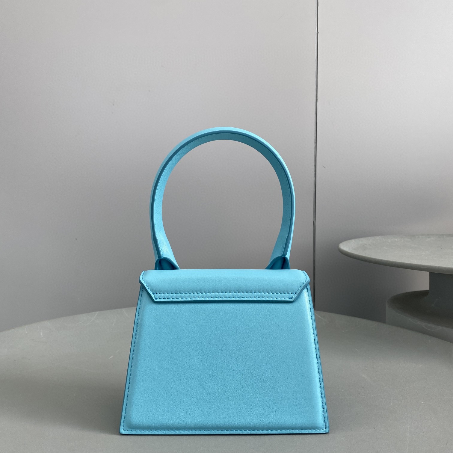 Bagsaaa Jacuqemus Le Chiquito Moyen Bag In Blue 18*15.5*8CM
