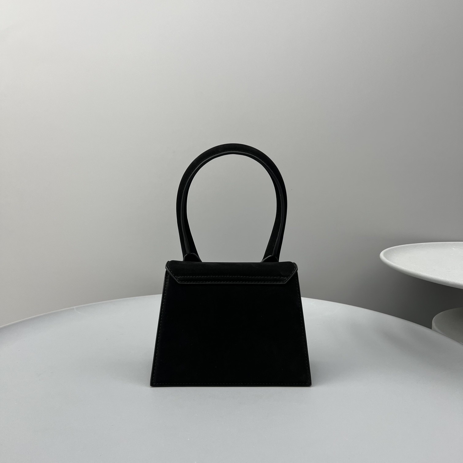 Bagsaaa Jacuqemus Le Chiquito Moyen Bag In Black Velvet 18*15.5*8CM