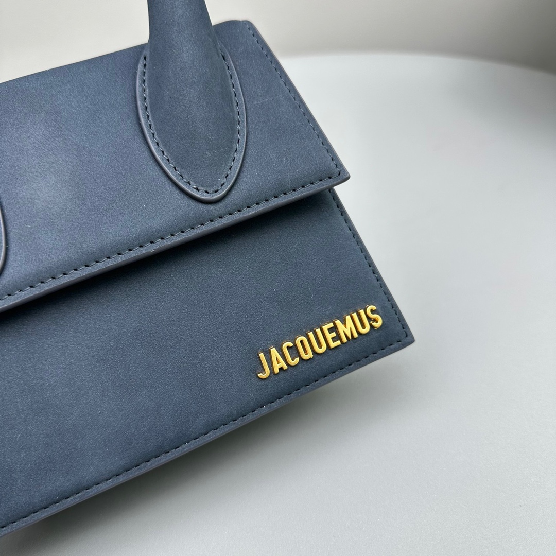 Bagsaaa Jacuqemus Le Chiquito Moyen Bag In Blue Velvet 18*15.5*8CM