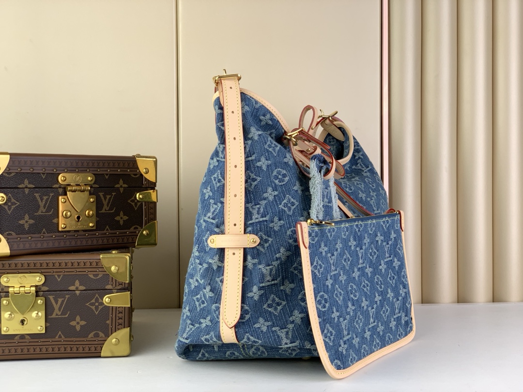Bagsaaa L0vis Vvtt0n Carryall Monogram Denim - 39 x 30 x 15 cm