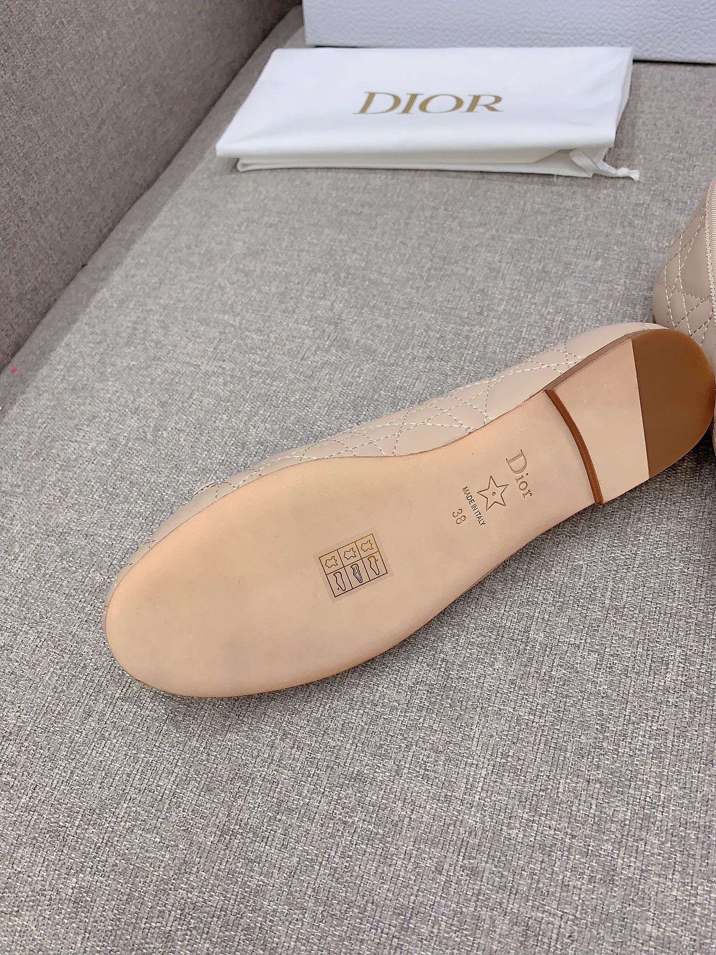 Bagsaaa D10r Ballet Flat Nude Quilted Cannage Calfskin