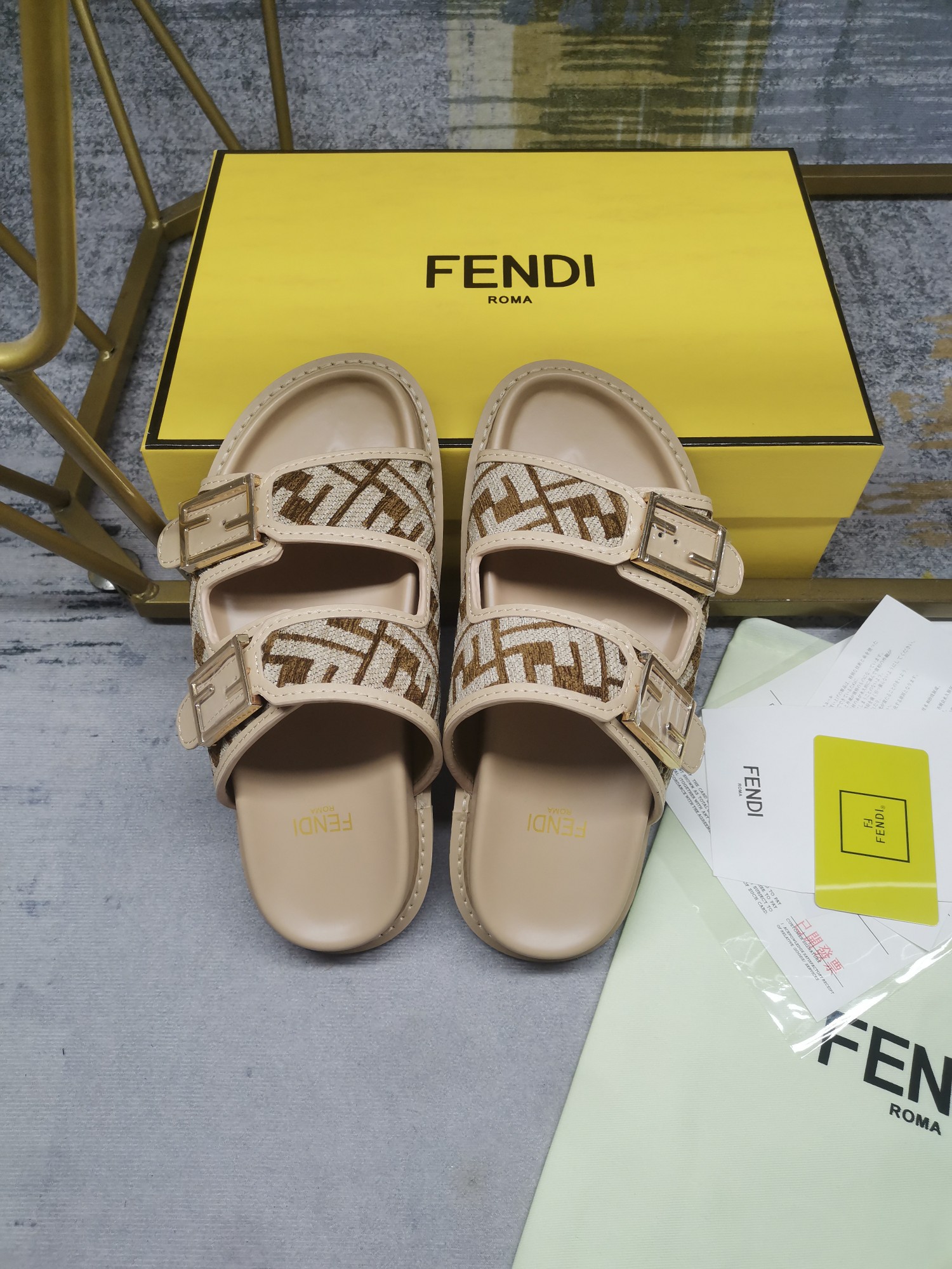 Bagsaaa F**di Feel FF chenille slides in beige