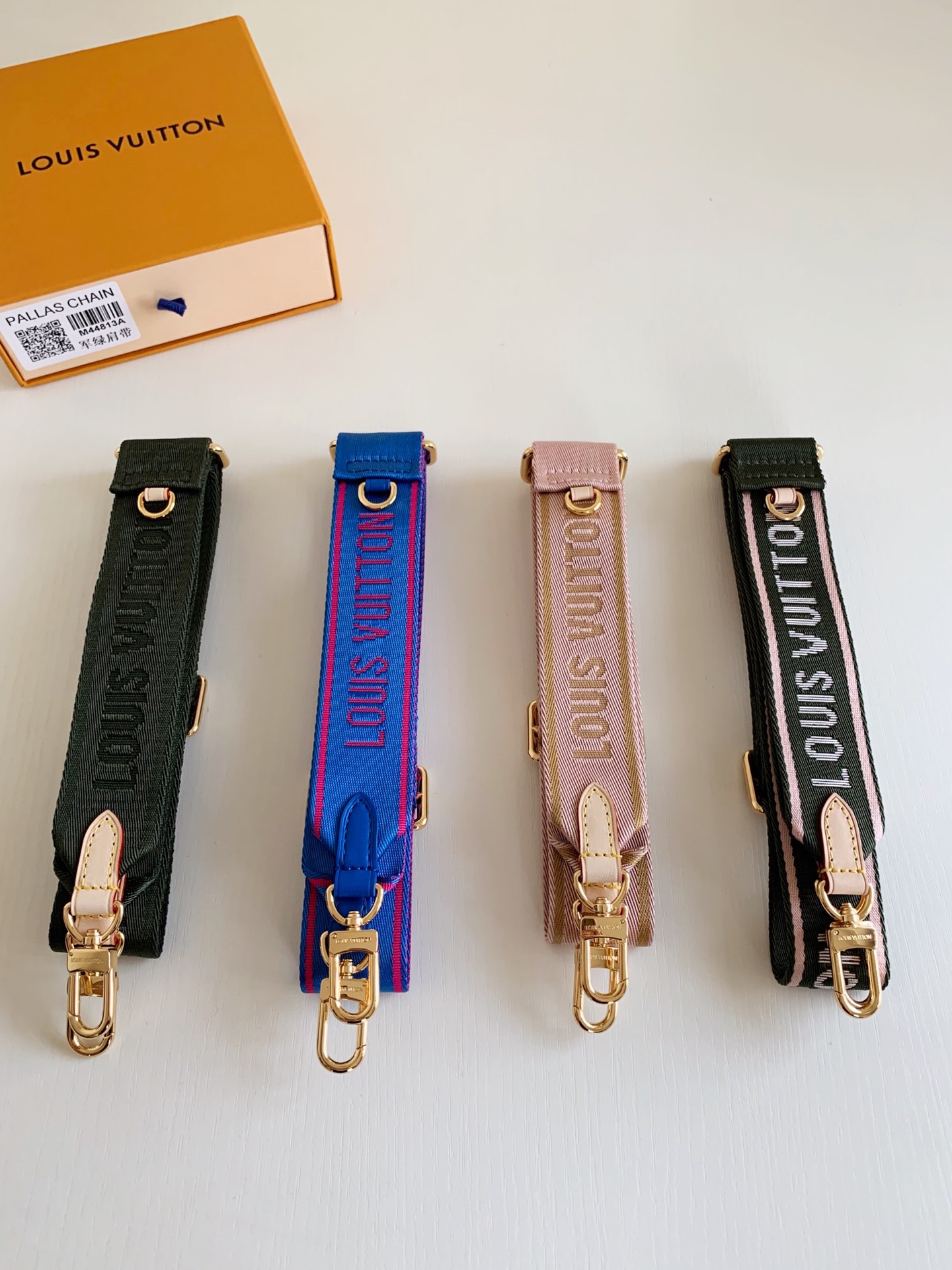 Bagsaaa L0vis Vvtt0n Canvas Strap - 4 colors