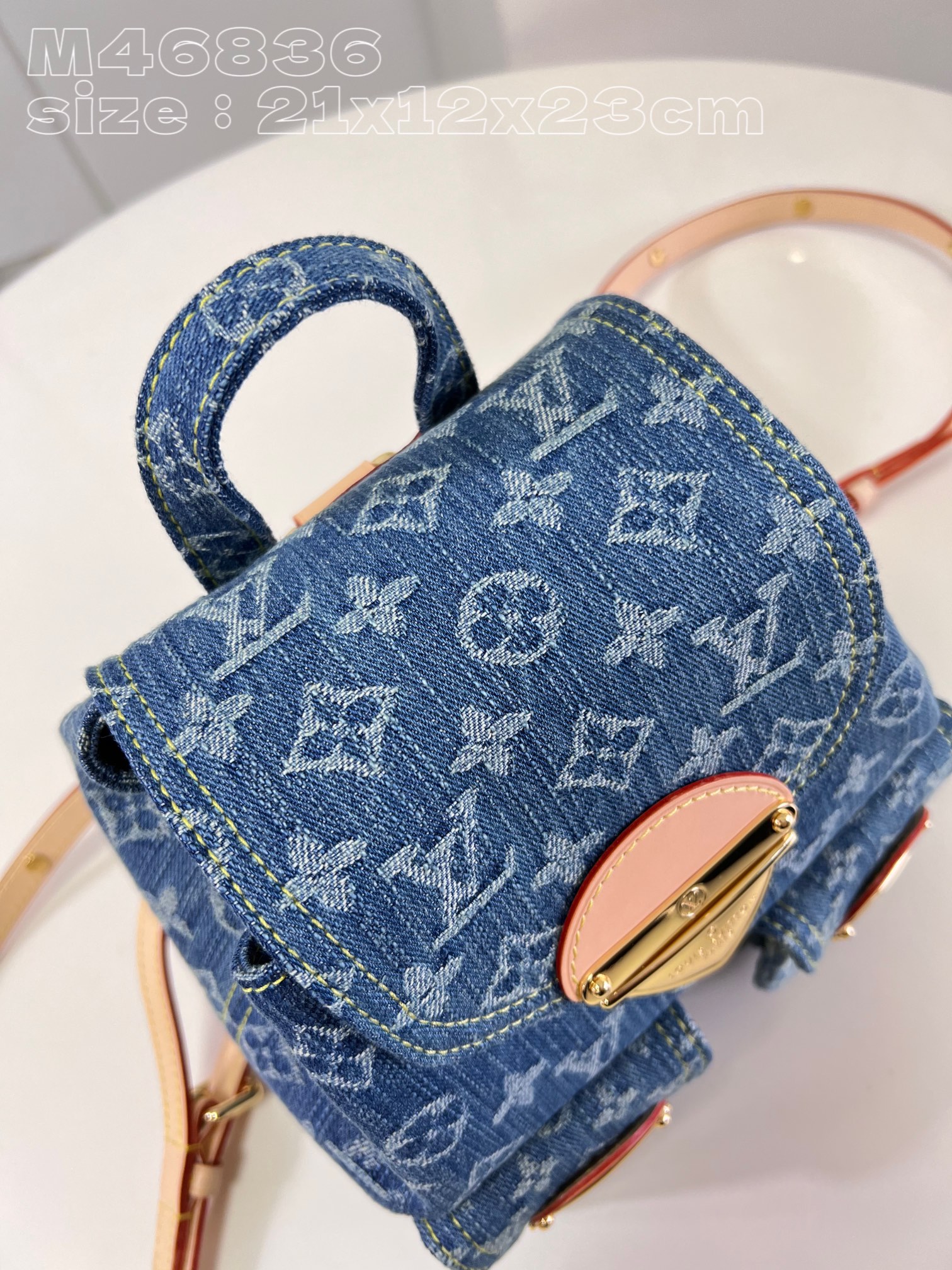Bagsaaa L0vis Vvtt0n Venice Monogram Denim Backpack - 24 x 26 x 7 cm