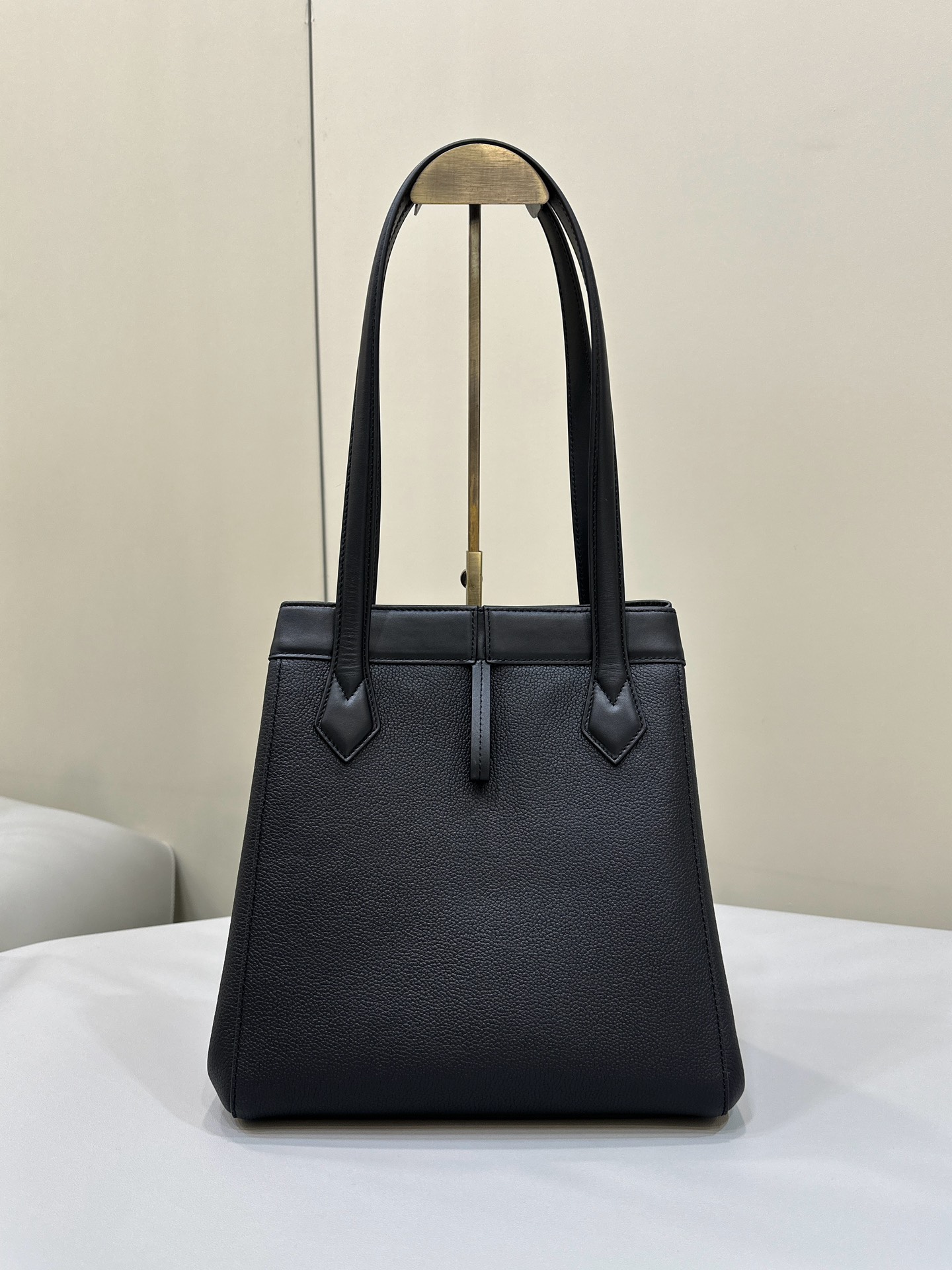 Bagsaaa F**di Origami Medium Black leather bag that can be transformed