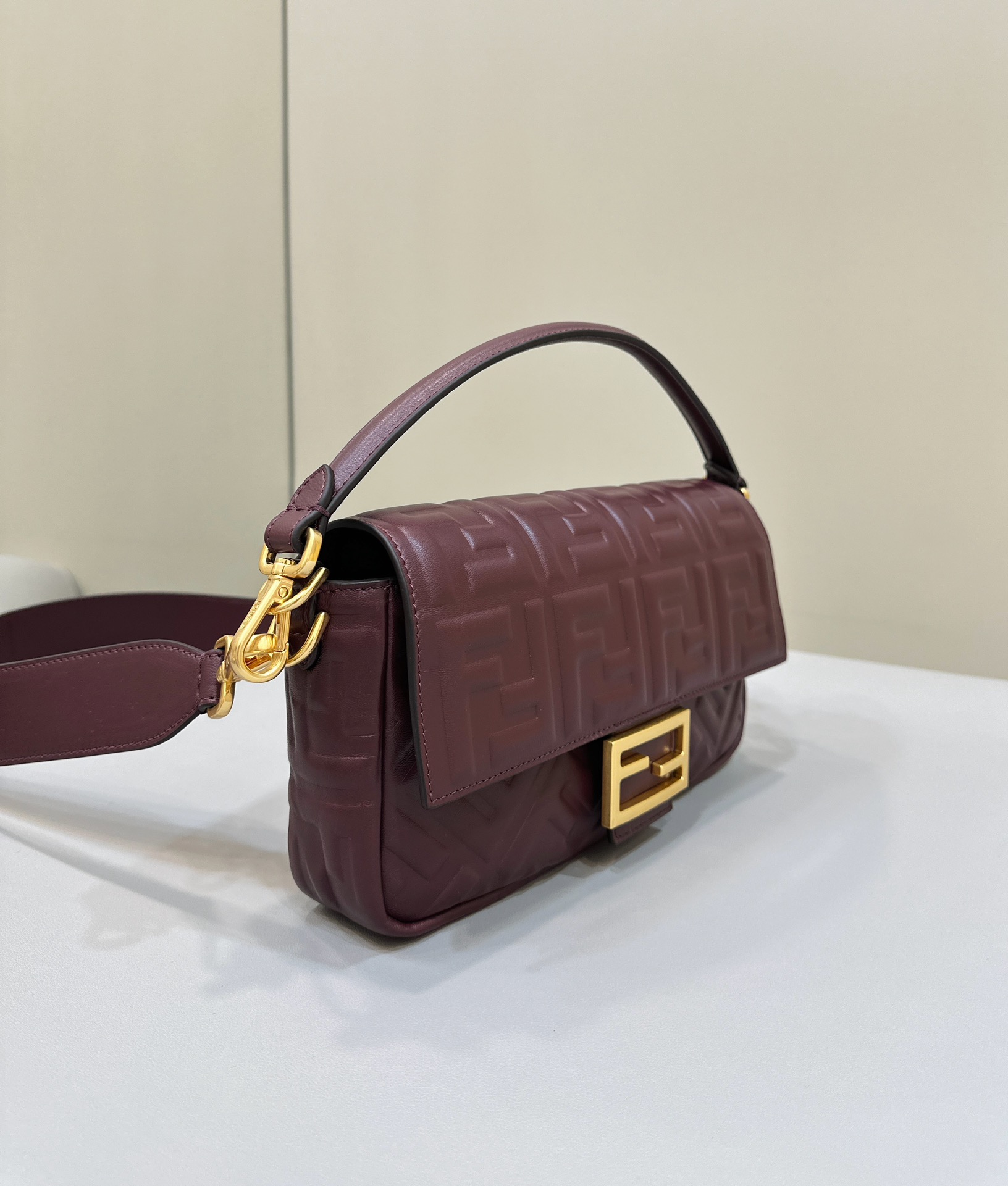 Bagsaaa F**di Baguette Burgundy Crossbody Bag