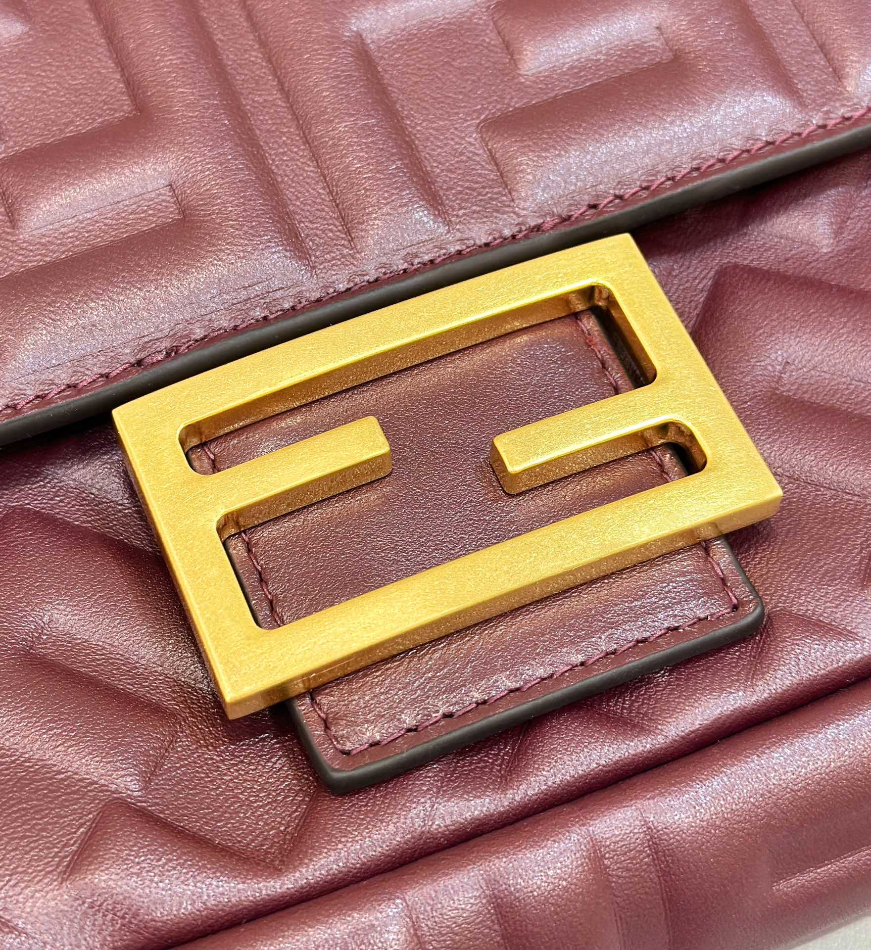 Bagsaaa F**di Baguette Burgundy Crossbody Bag