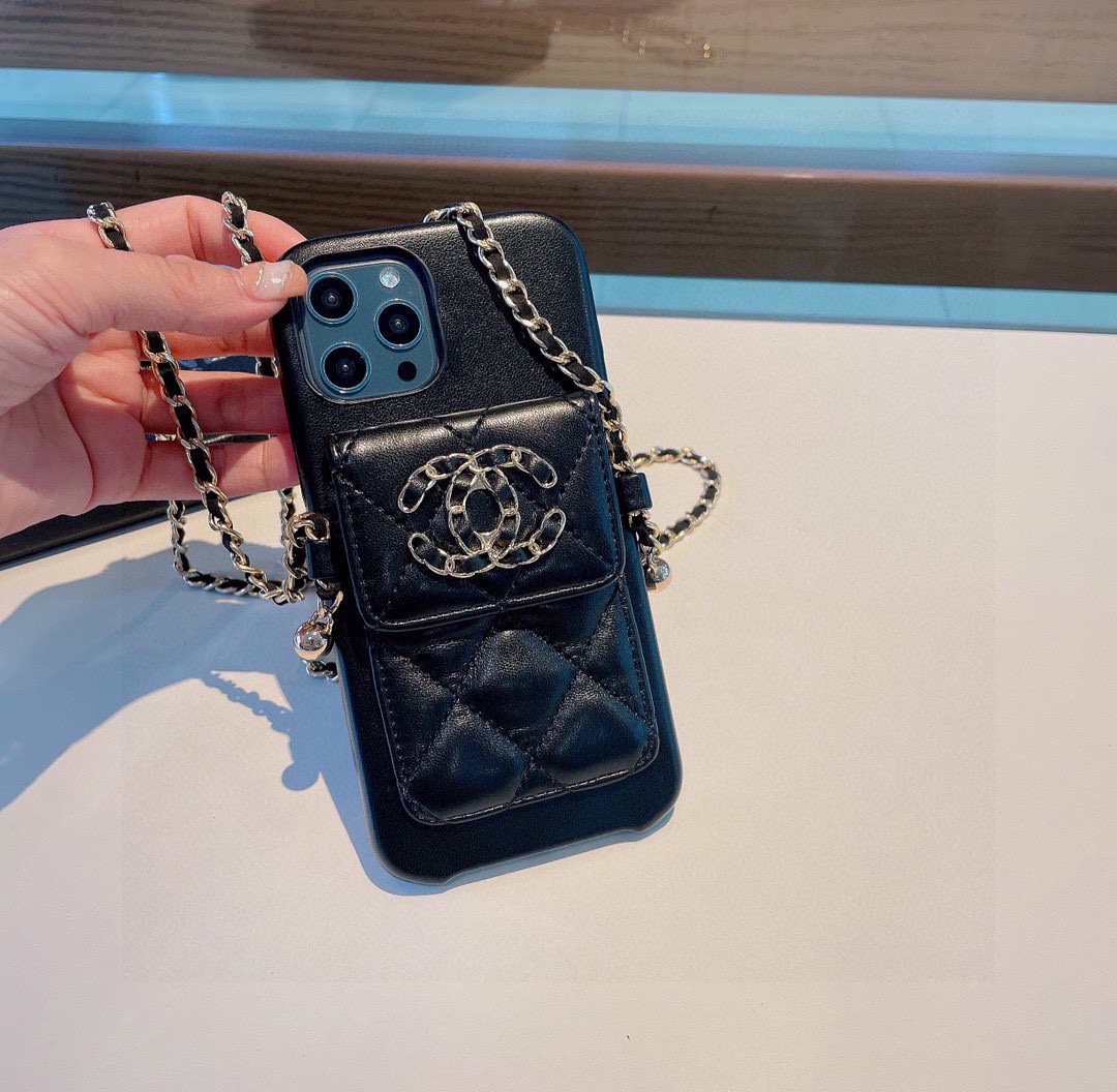 Bagsaaa Ch**el 19 Phone Case Black 