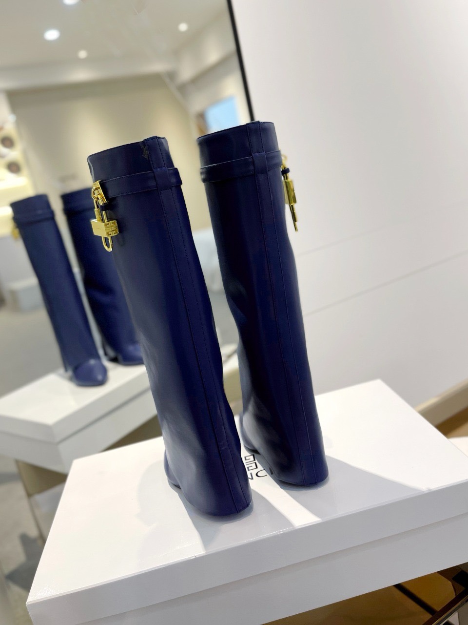 Bagsaaa Givenchy Shark Lock Ankle Long Boots in leather dark blue with gold hardware
