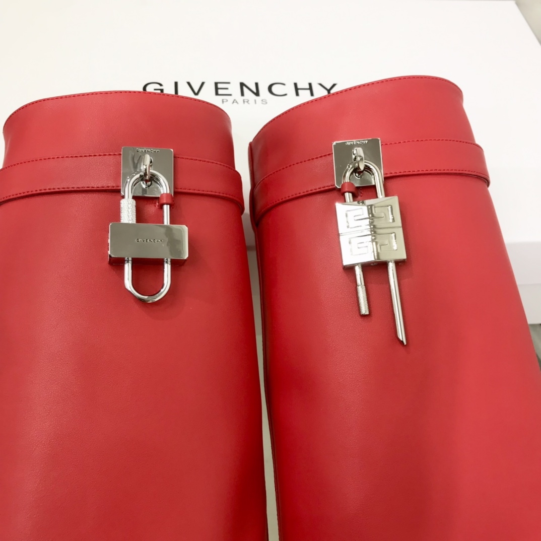 Bagsaaa Givenchy Shark Lock Ankle Long Boots in red leather