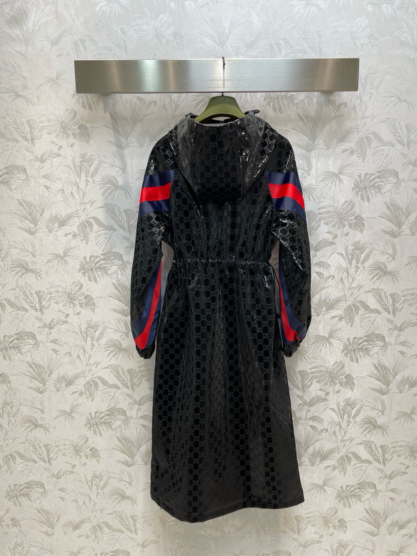 Bagsaaa Gvc*1 Black Cruise Monogram Hooded Shell Coat