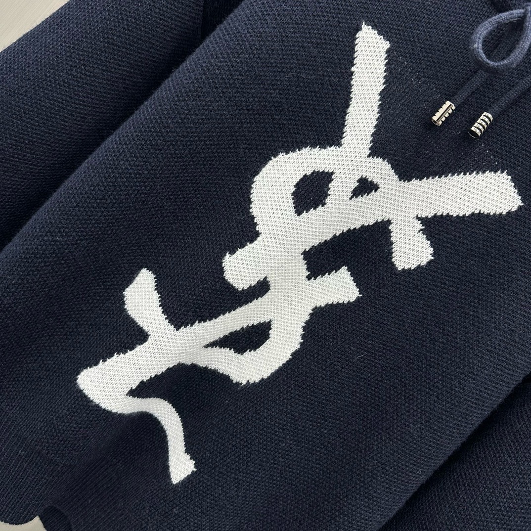 Bagsaaa Y51 Hoodies