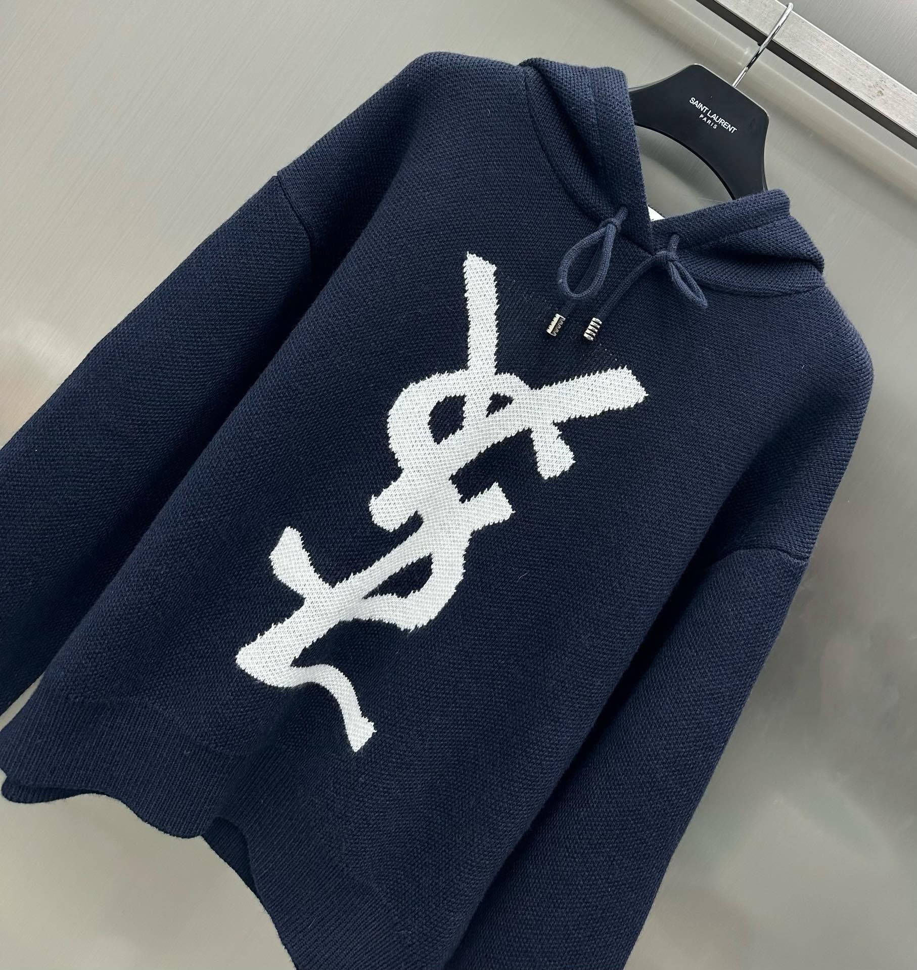 Bagsaaa Y51 Hoodies
