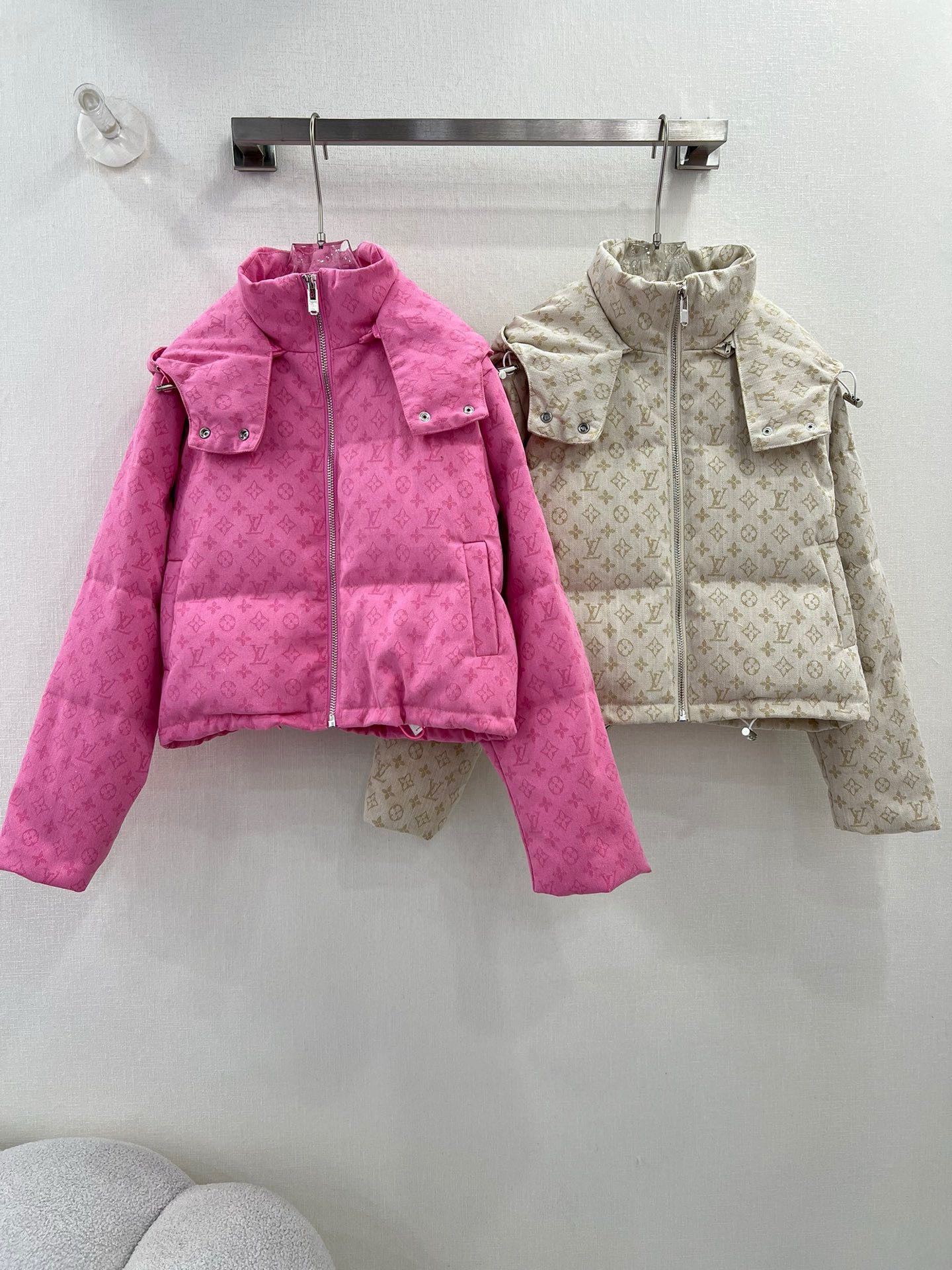Bagsaaa L0vis Vvtt0n Down Jacket Monogram