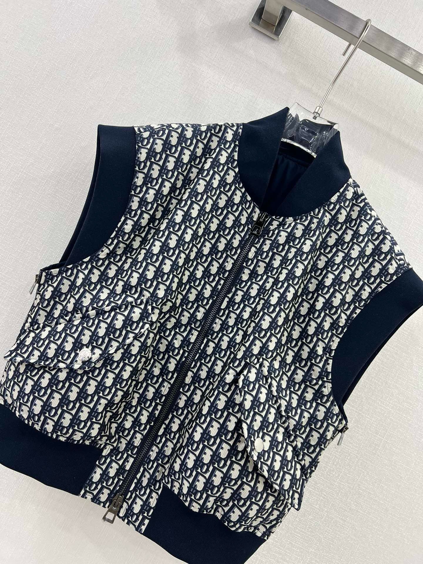 Bagsaaa D10r Vest Technical Taffeta with D10r Oblique Motif