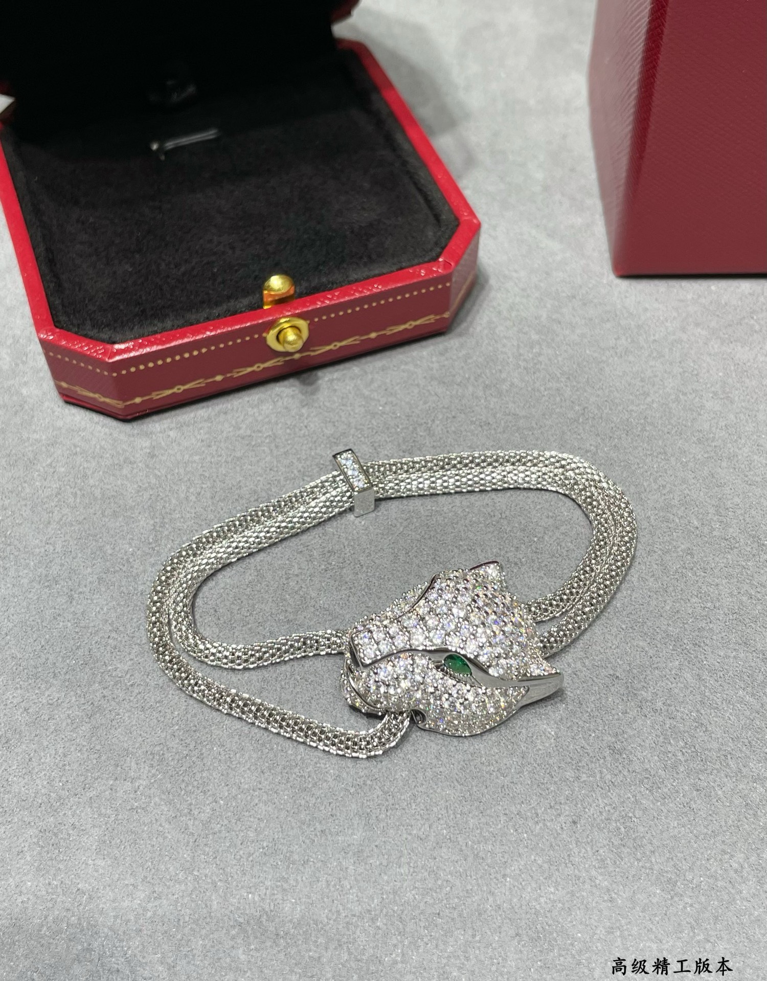 Bagsaaa Ca*t1er Panthere D1am0nd & 18K Bracelet