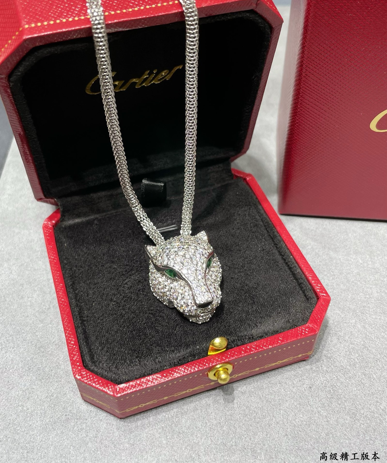 Bagsaaa Ca*t1er Panthere D1am0nd & 18K Necklace