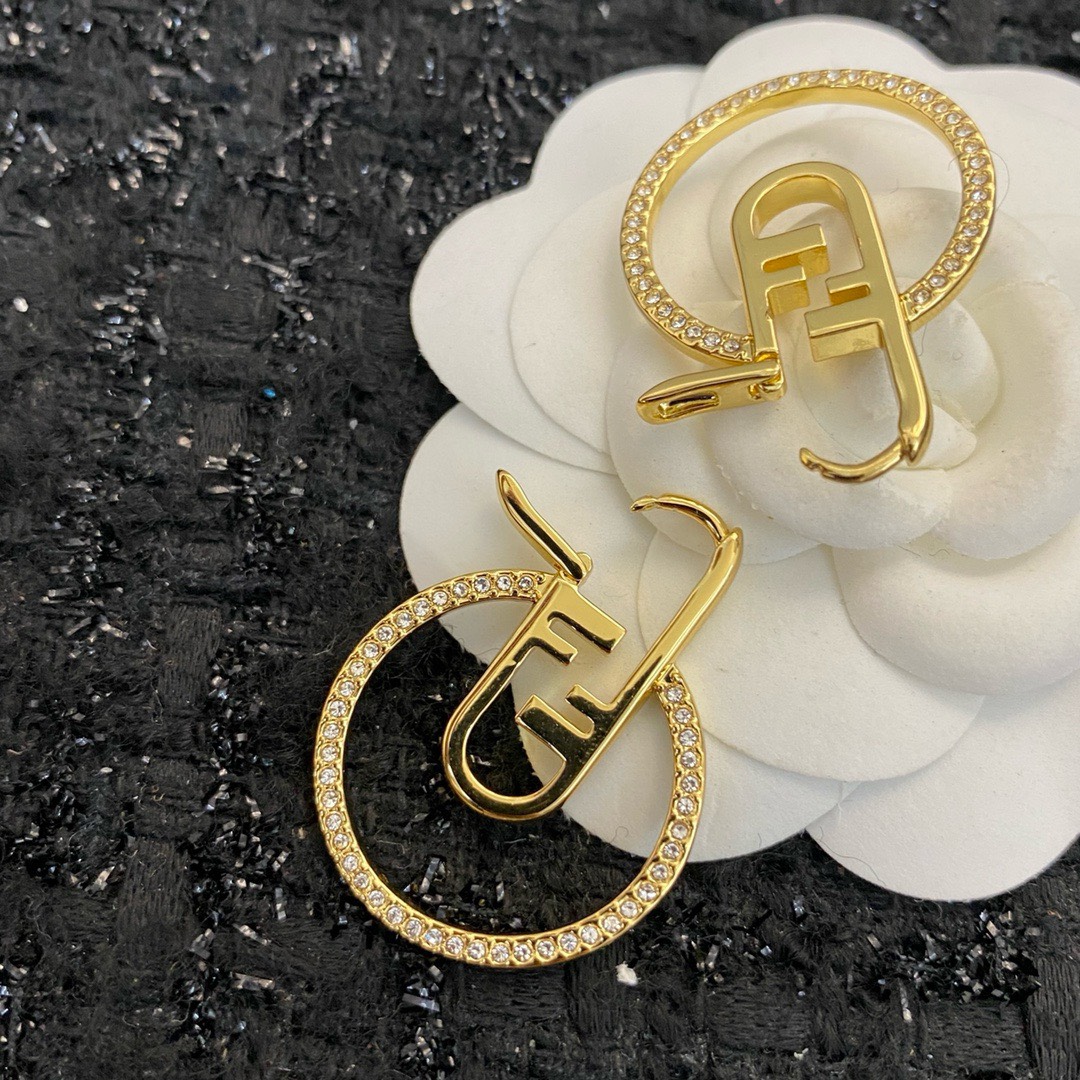 Bagsaaa F**di O Lock Earrings Gold-Colored