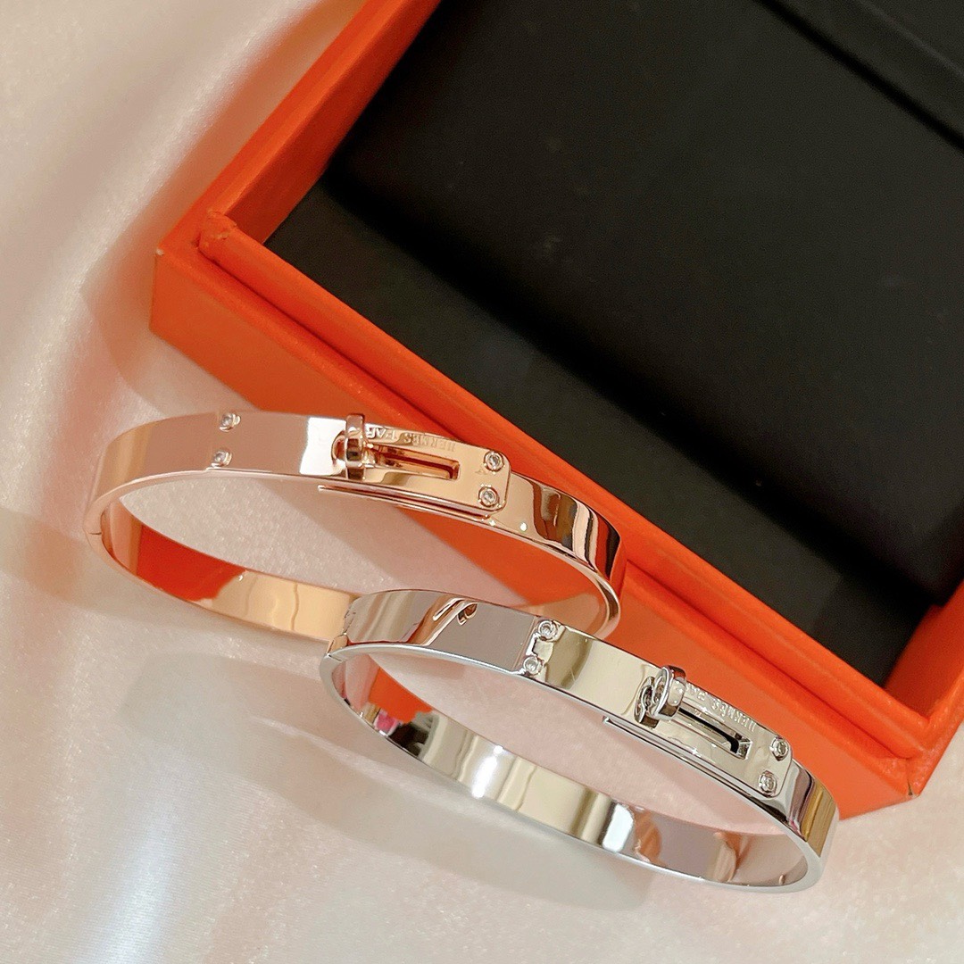 Bagsaaa H**me5 Kelly Bracelet