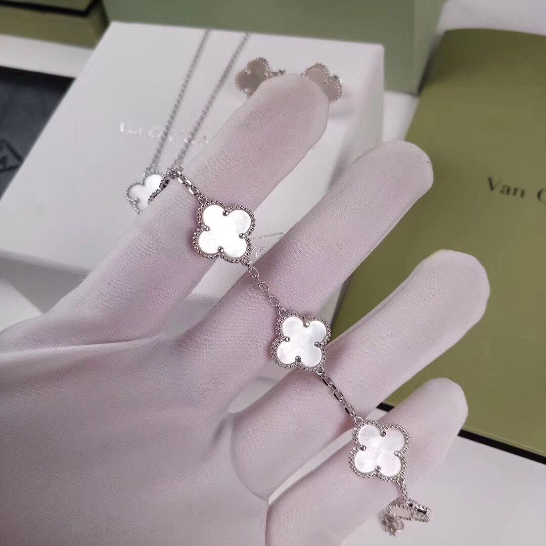 Bagsaaa V*n Cl**f & Arp*1s Alhambra Silver Bracelet 5 motifs 02