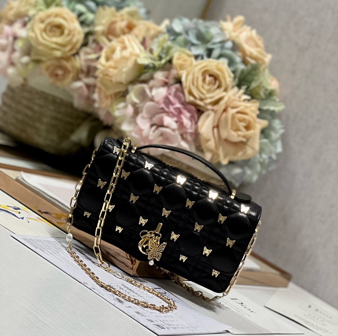 Bagsaaa D10r Miss D10r Black Bag - 21 x 11.5 x 4.5cm
