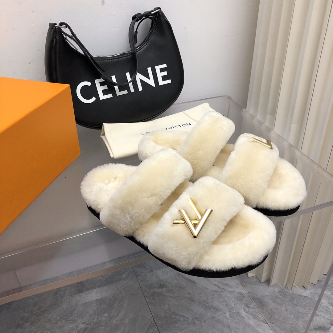 Bagsaaa L0vis Vvtt0n White shearling Comfort Flat Mule