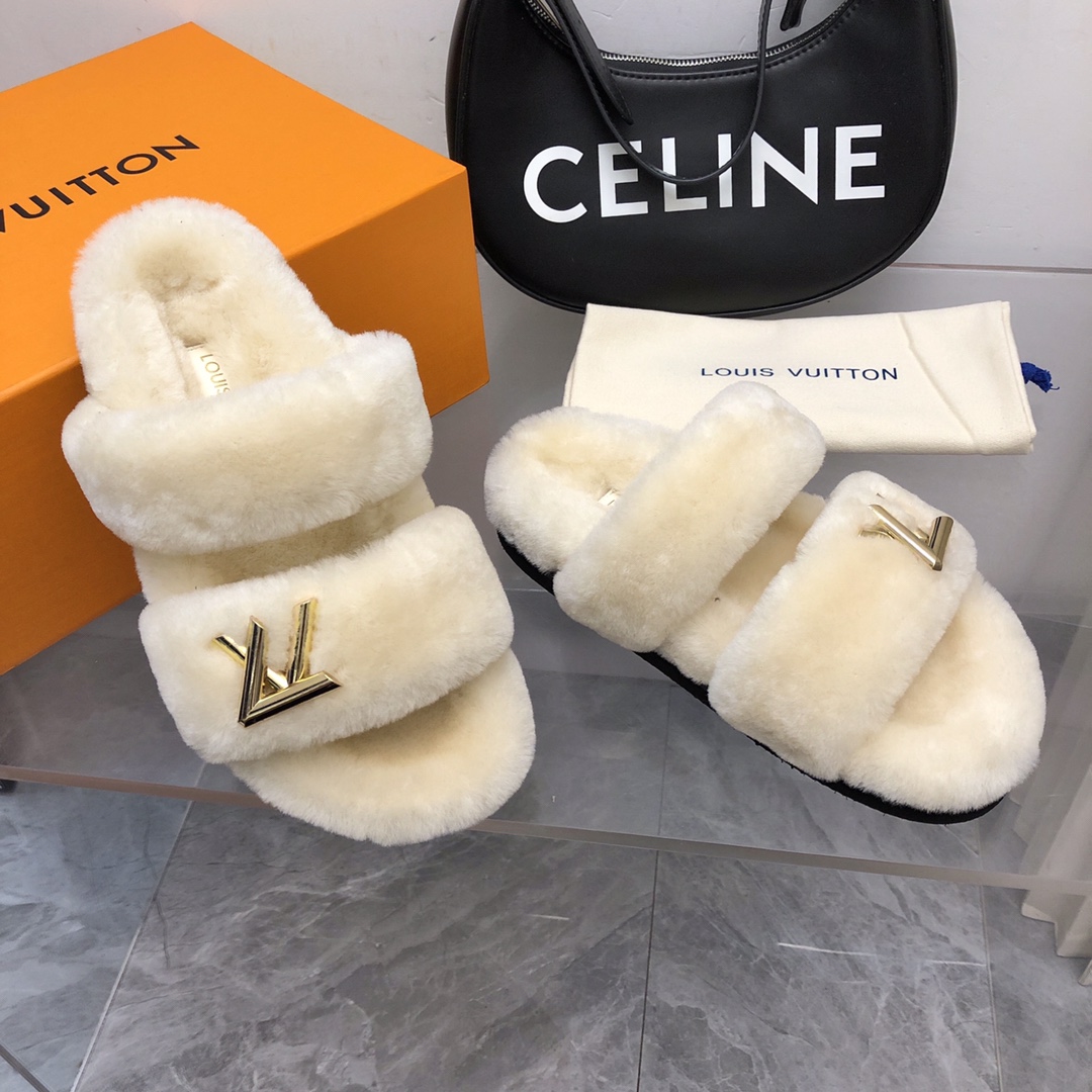 Bagsaaa L0vis Vvtt0n White shearling Comfort Flat Mule