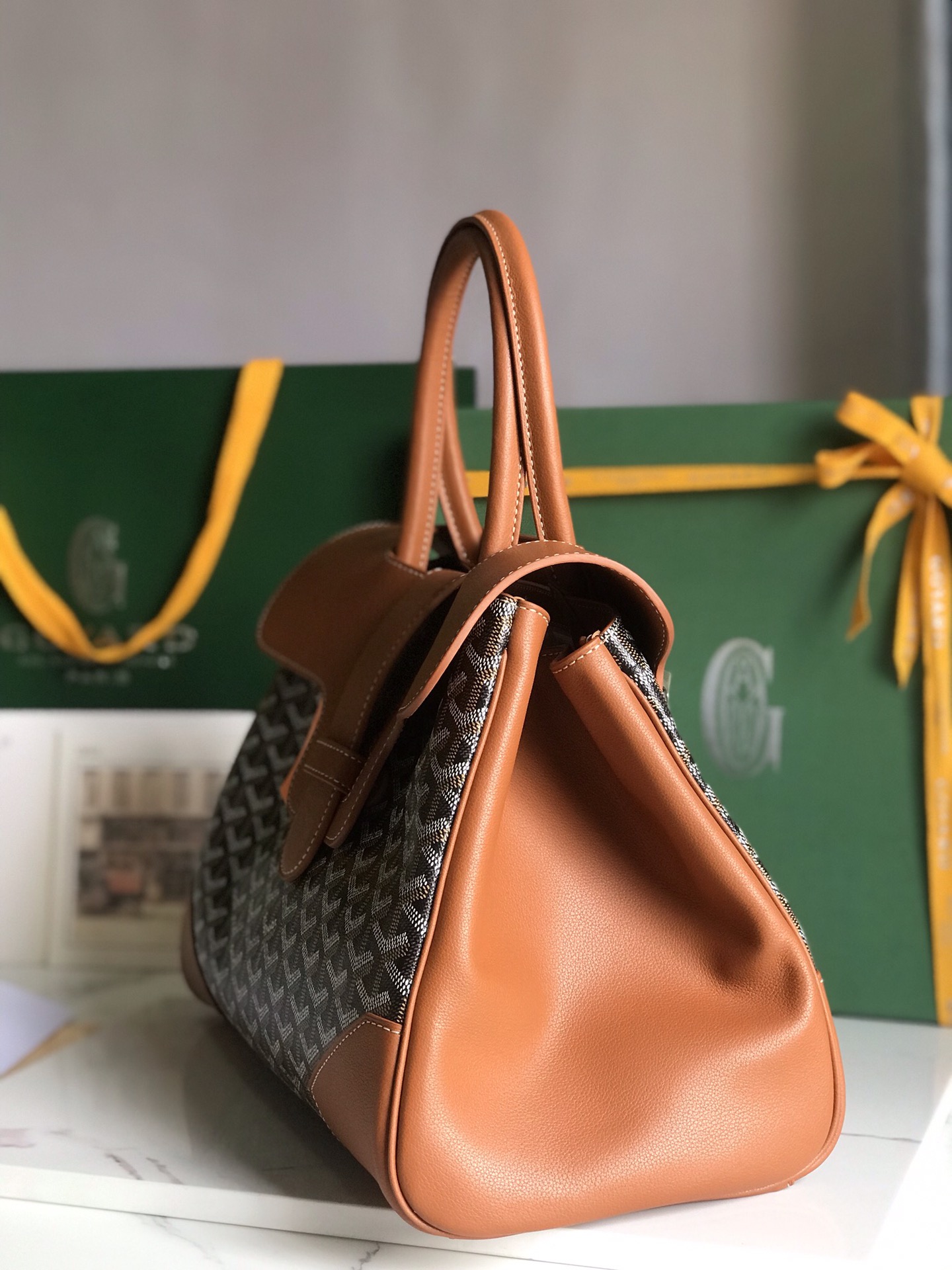 Bagsaaa G09ard Brown & Black Saigon Bag - 34x18x24cm