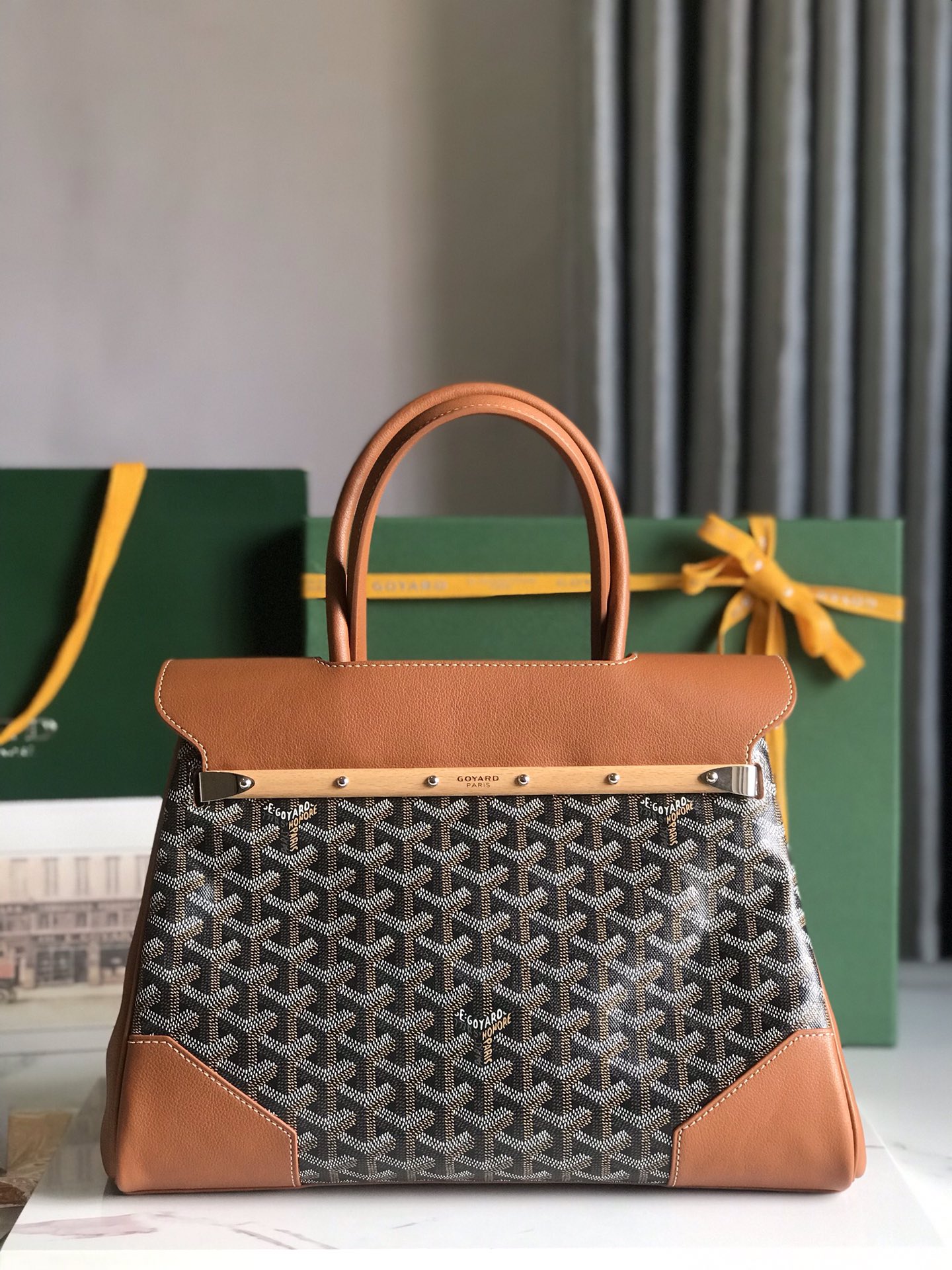 Bagsaaa G09ard Brown & Black Saigon Bag - 34x18x24cm