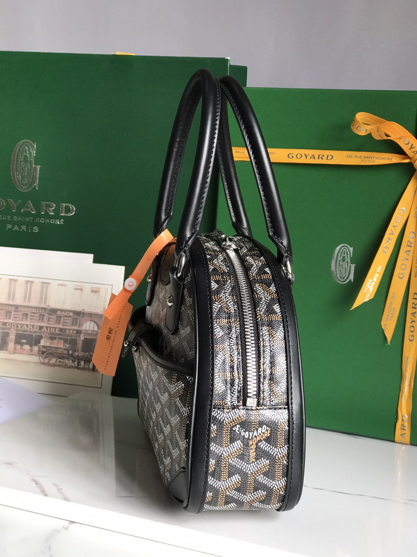 Bagsaaa G09ard Saint Jeanne Black Bag - 26×17×8cm